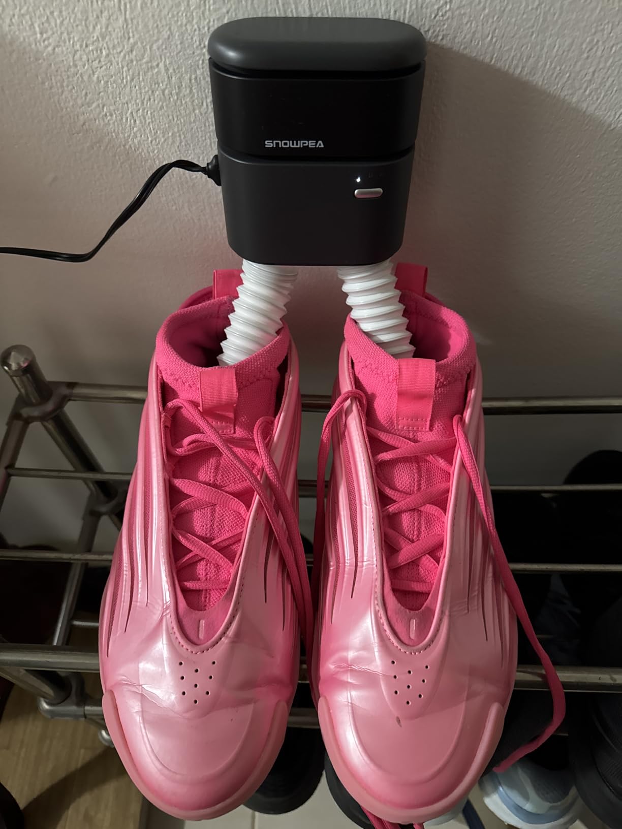 Shoe Dryer,Ski Boot Dryer with Fan Heater,11.8in Extendable Hoses,Rapid Drying,3/6/9 Hour Timer, Portable, Compact customer photo 2
