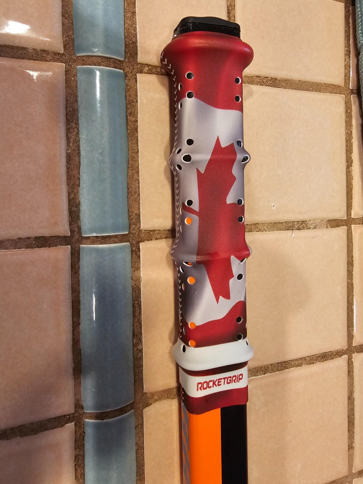 ROCKETGRIP Hockey Stick Replacement Grip - Hockey Stick Tape Alternative for Ice Hockey - Long-Lasting, Easy to Install, for Adults & Kids customer photo 1