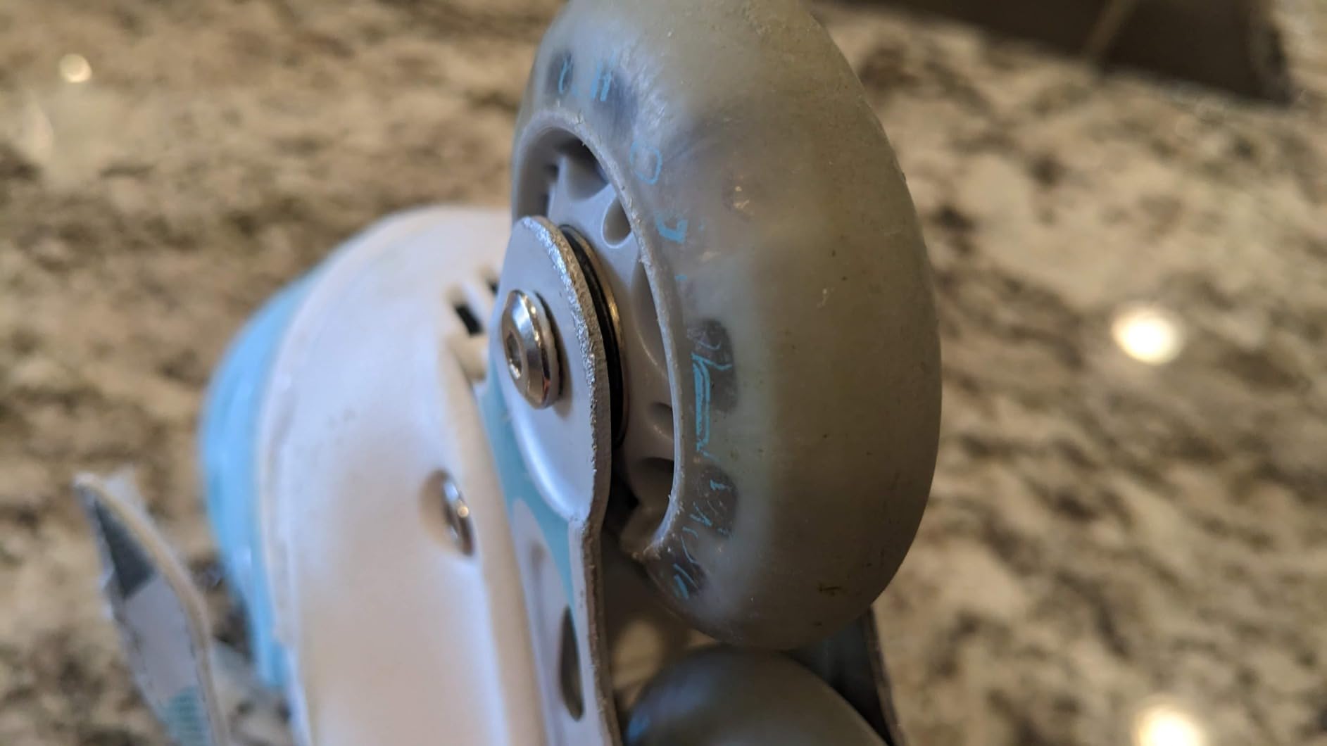 10 Pack Inline Skates Wheel Mounting Screws and Bolts Set Roller Skating Brake Mount Screw Bolt Kit customer photo 2