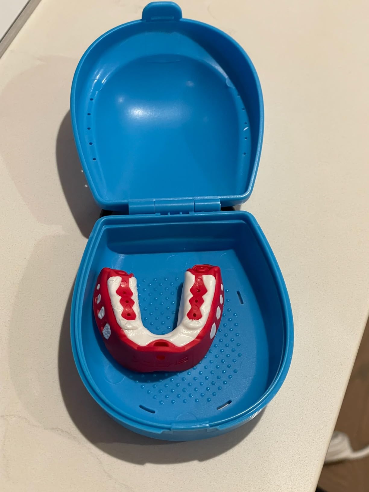 BVN Mouthguard Case for Sports, Portable ABS Mouth Guard Storage Box with Secure Lid for Football & Basketball, Hygienic Holder, BPA-Free, Not for Lanyard Types customer photo 1