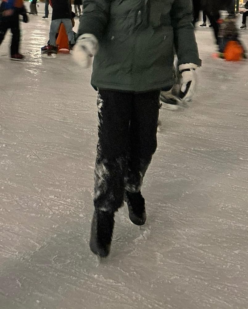 Figure Ice Skates for Beginners - White Comfortable Leather Ice Skates for Women, Men, Boys & Girls (Size Up 1 Size) customer photo 1