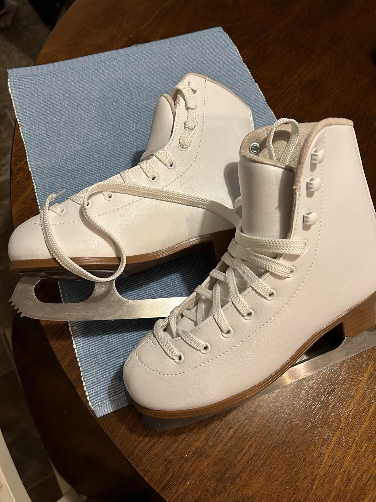 Figure Ice Skates for Beginners - White Comfortable Leather Ice Skates for Women, Men, Boys & Girls (Size Up 1 Size) customer photo 2