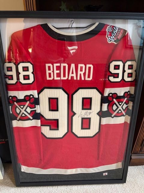 Large Jersey Frame Display Case, 26x37 Lockable Shadow Box Sports Jersey Frame with UV Protection Acrylic and Metal Hanger for Baseball Basketball Football Soccer Hockey XXL Shirt, Linen Black customer photo 1