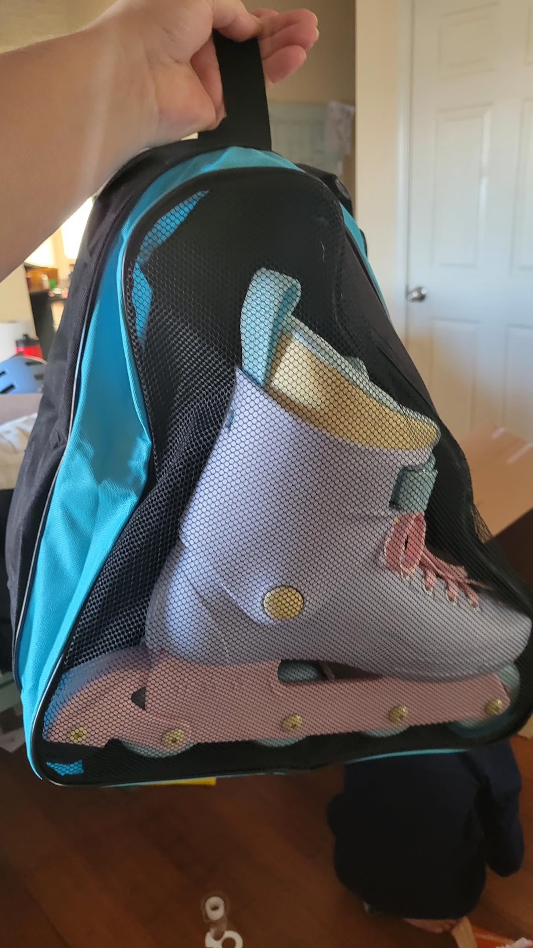 TOPZEA 2 Pack Roller Skate Bags, Oxford Cloth Ice Skates Storage Bag with Adjustable Shoulder Strap, Figure Skating Shoes Carry Bags Roller Blade Container, Roller Skate Accessories customer photo 1