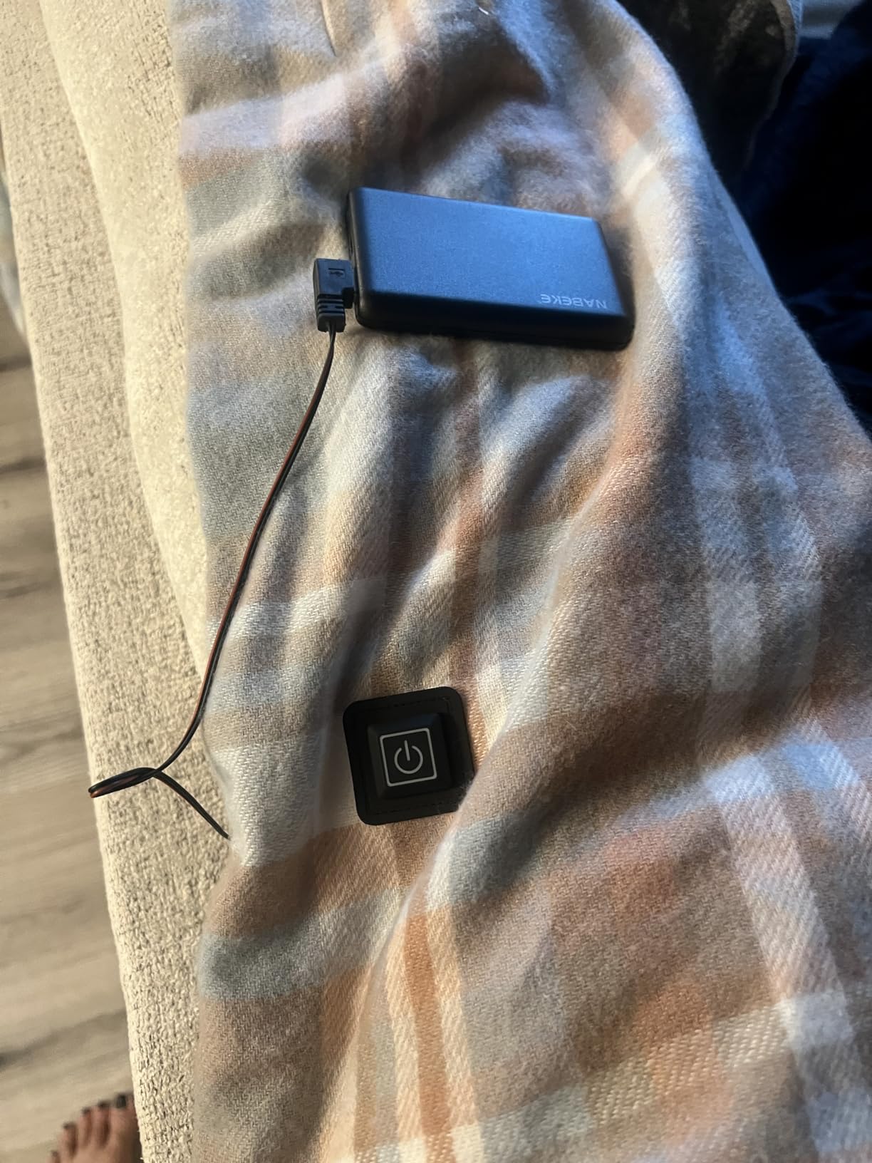 Heated Scarf for Women Rechargeable, Electric Heating Scarf with 3 Temperature 5000mAh Battery customer photo 2