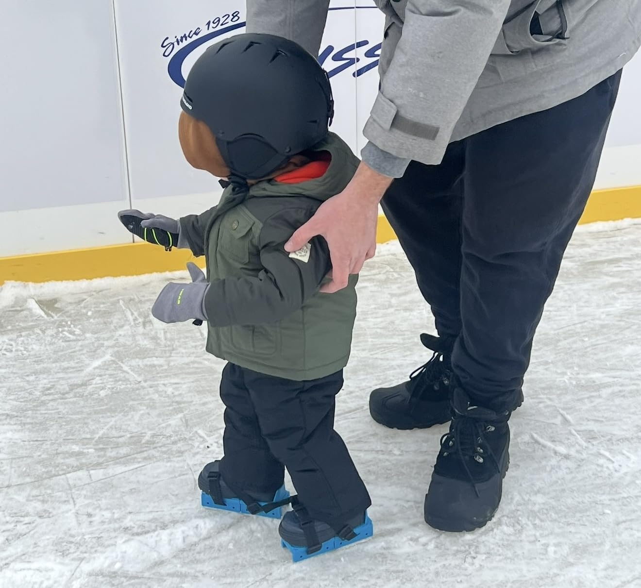 1 Pair Toddler Ice Skates- Adjustable Kids Ice Skates- Double Runner Ice Skates with Strap Fastening for Toddlers, Kids, Junior Skater customer photo 1