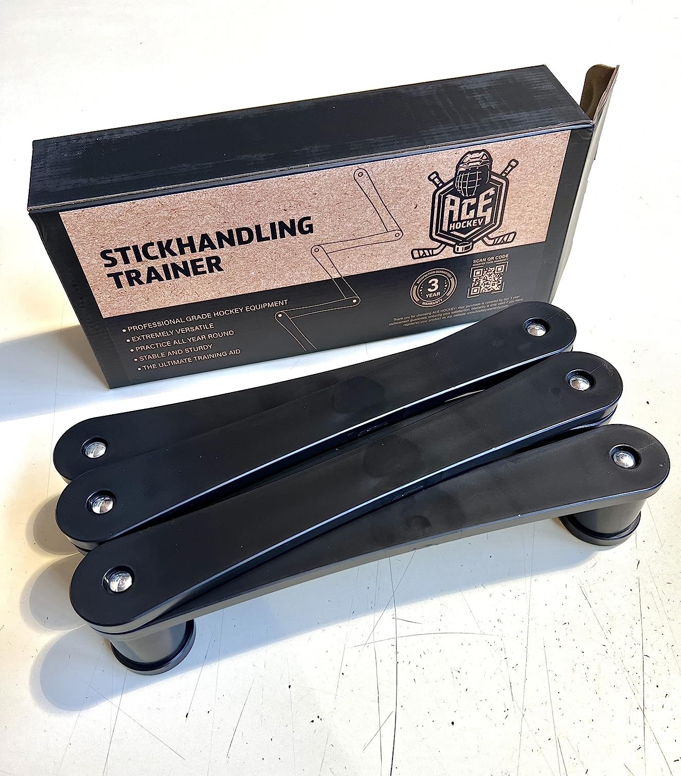 ACE HOCKEY The Snake Trainer - Lightweight Stickhandling Training Tool - Hockey Training Equipment for Puck Control, Reaction Time and Coordination - Portable, Durable and Adjustable customer photo 1