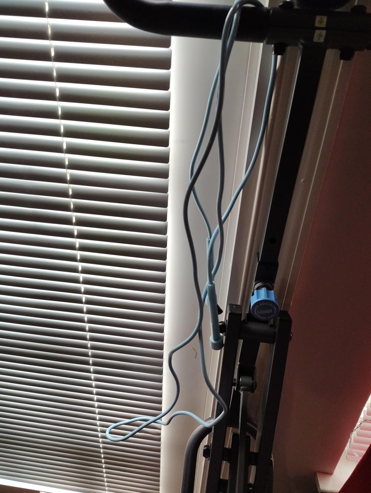 SPORTBIT Adjustable Jump Rope for Fitness and Exercise - Skipping Rope for Cardio, Boxing, and Weight Loss - Speed Rope perfect for Men & Women customer photo 2