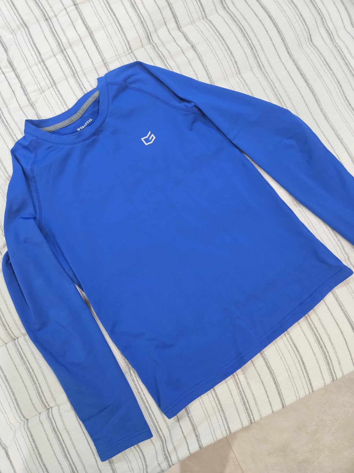 G Gradual Youth Boys Compression Thermal Shirt Long Sleeve Fleece Undershirt for Boy Football Baseball Soccer Base Layer customer photo 1