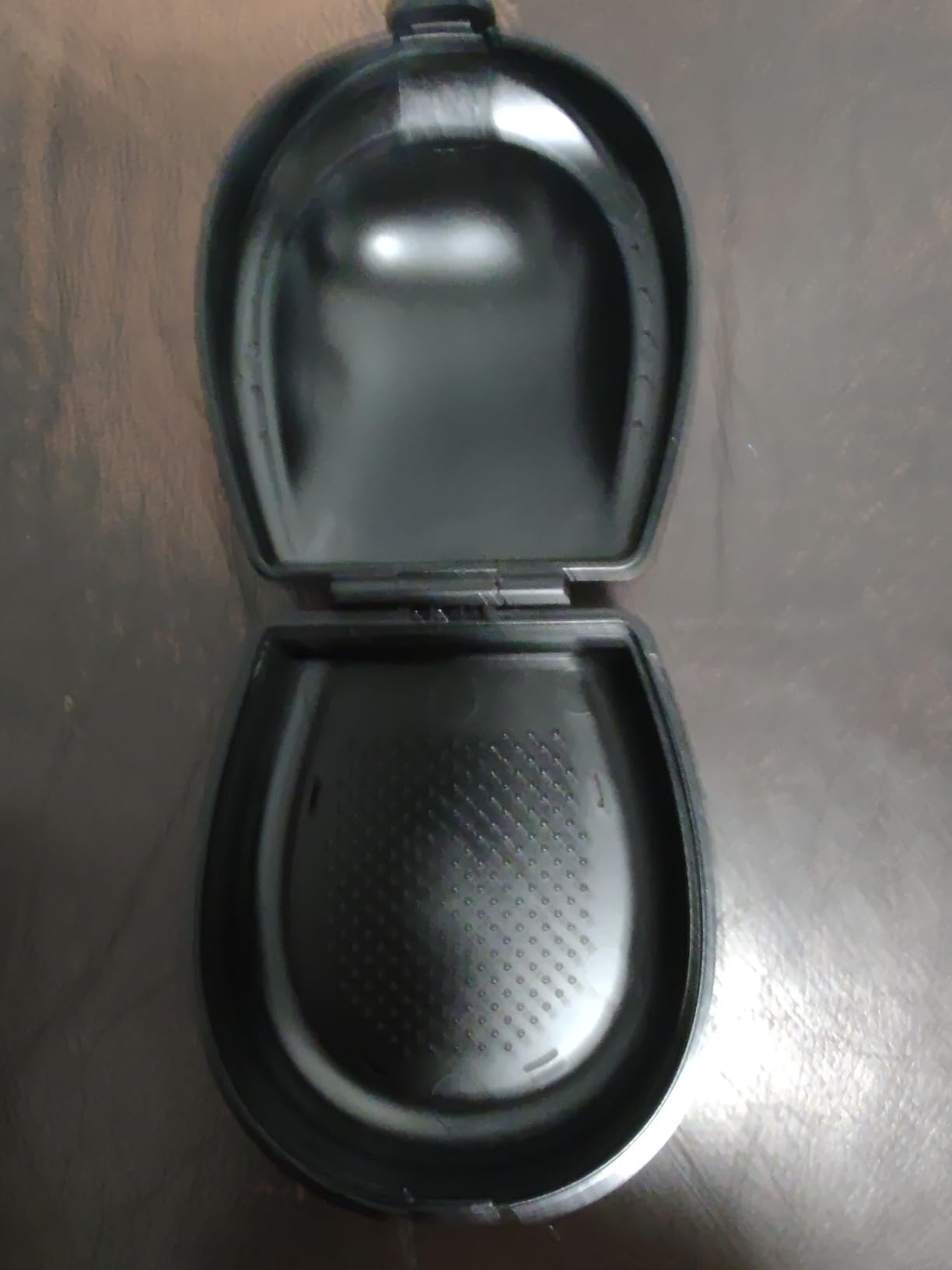 ARGOMAX Sports Mouth Guards Case, 1 Piece Sports Braces Case with Carabiner, Football Mouthguard Case, Black. customer photo 1
