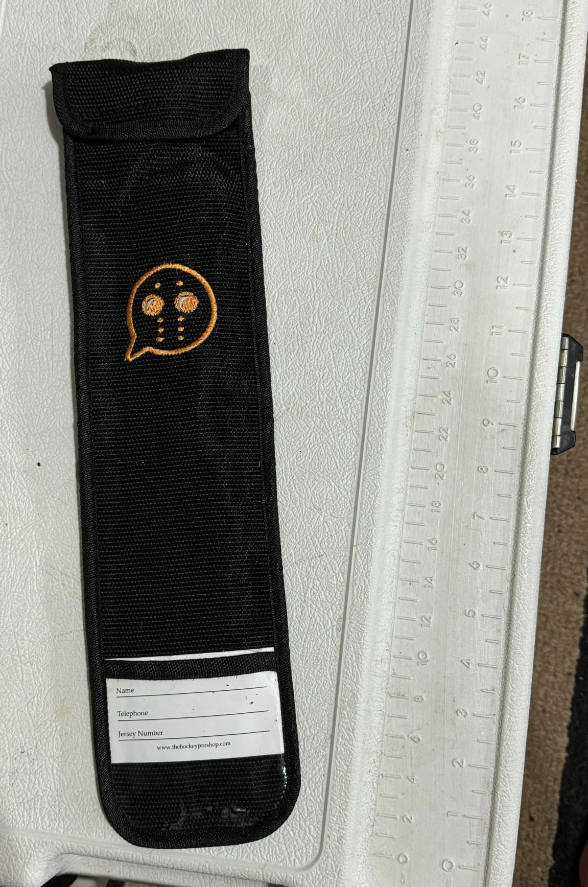 Hockey Pro Shop Skate Blade Pouch - Holds 1 Set of Ice Hockey Blades customer photo 2