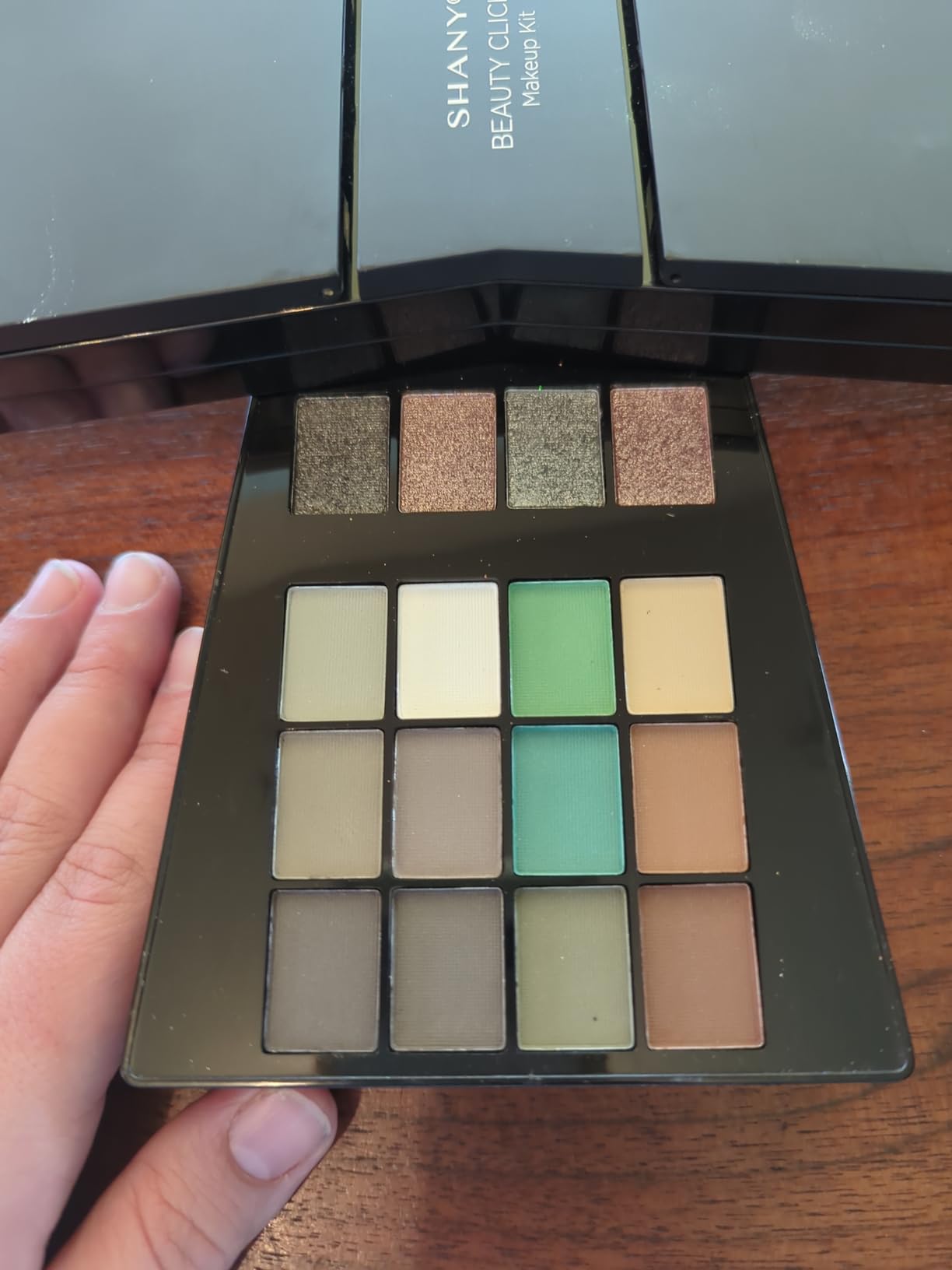 SHANY All In One FLOWERS Makeup Set - Ultimate Fancy Makeup Kit - Eyeshadows, Lip colors, Face Powders, Highlighters, and Blushes. Gift Set customer photo 2