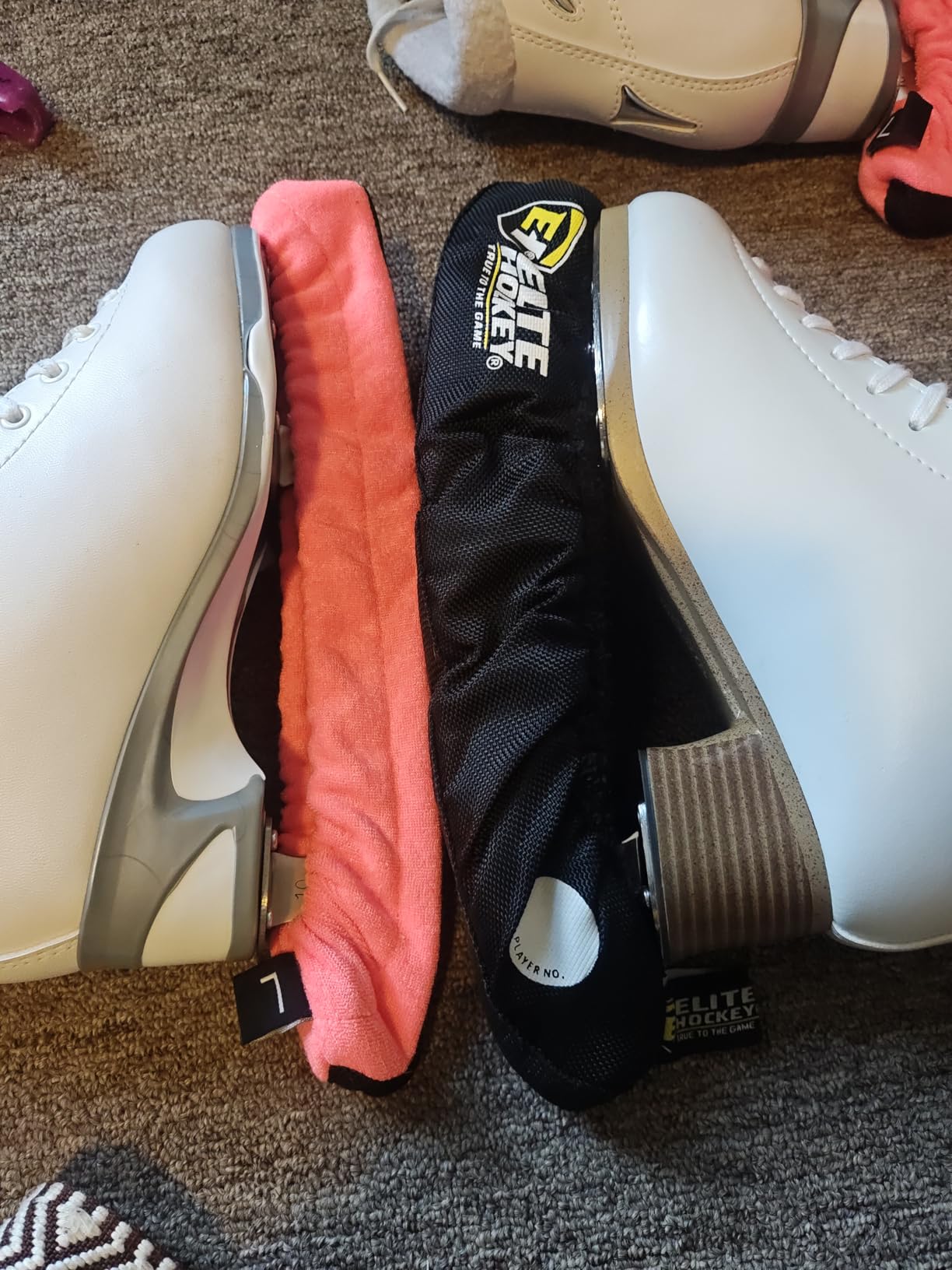 Kami-So Ice Skate Soakers | Durable Blade Protection | Lightweight Ice Skates Covers | Prevents Nicks & Scratches customer photo 1