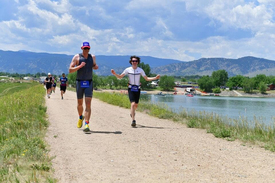 Triathlon Tri Suit - Men's Pro Short Sleeve Trisuit customer photo 1