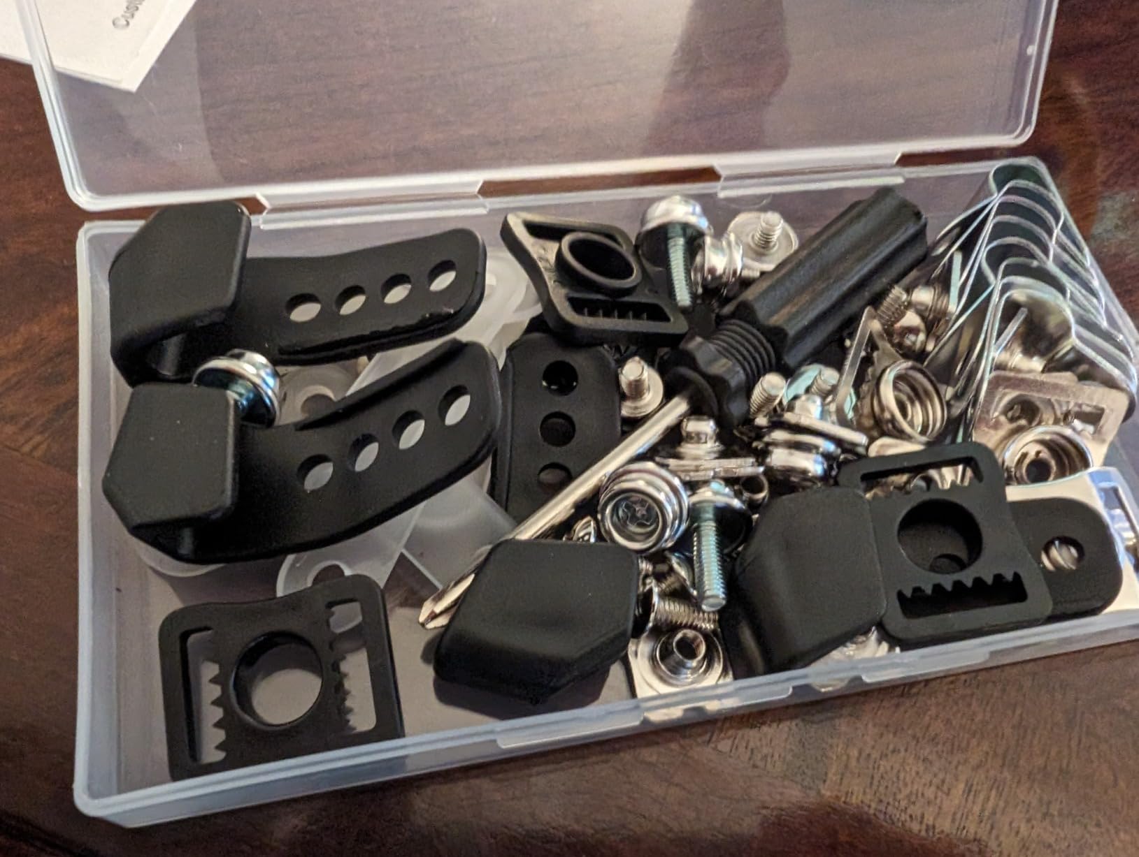 61 Pcs Hockey Helmet Repair Kit, Anglecai Football Helmet Replacement Parts Including 4 J Clips/ 8 R Visor Clips/ 8 Gasket/ 16 Screw/ 16 Nuts/ 8 Chin Strap Adapter/ 1 Screwdriver customer photo 1