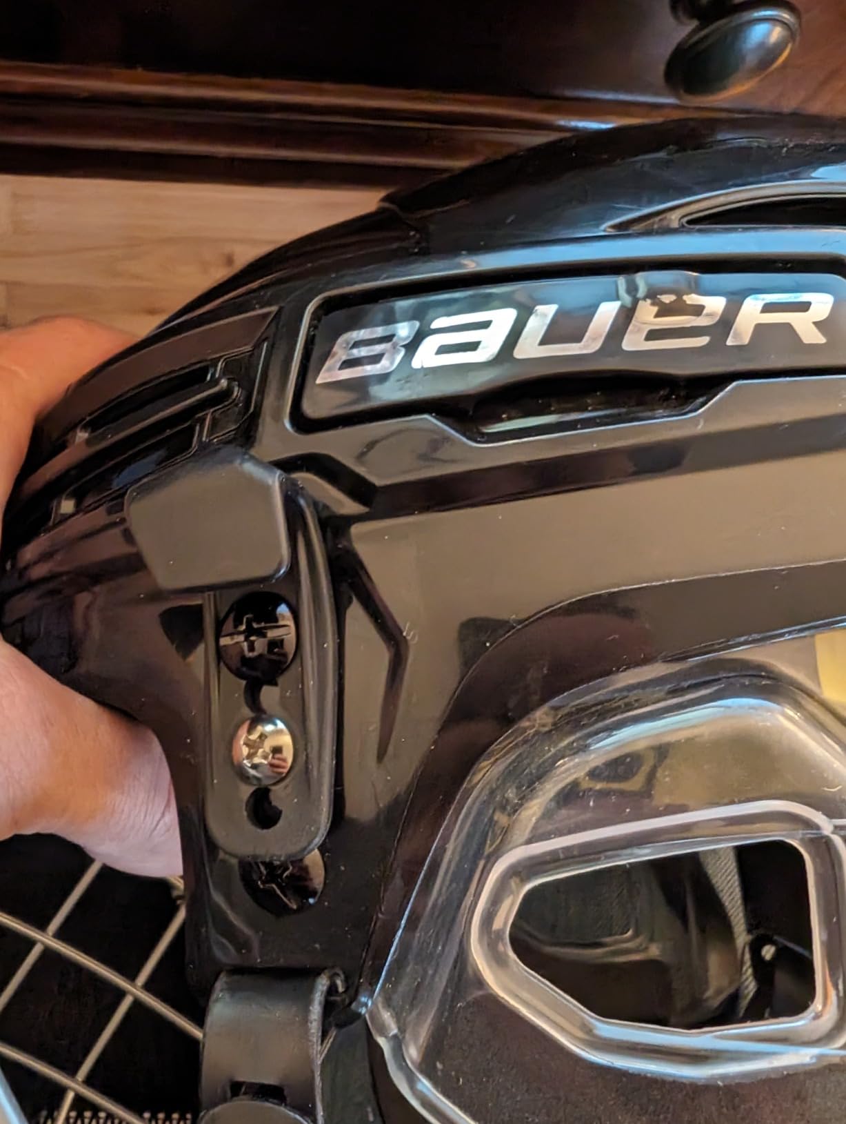 61 Pcs Hockey Helmet Repair Kit, Anglecai Football Helmet Replacement Parts Including 4 J Clips/ 8 R Visor Clips/ 8 Gasket/ 16 Screw/ 16 Nuts/ 8 Chin Strap Adapter/ 1 Screwdriver customer photo 2