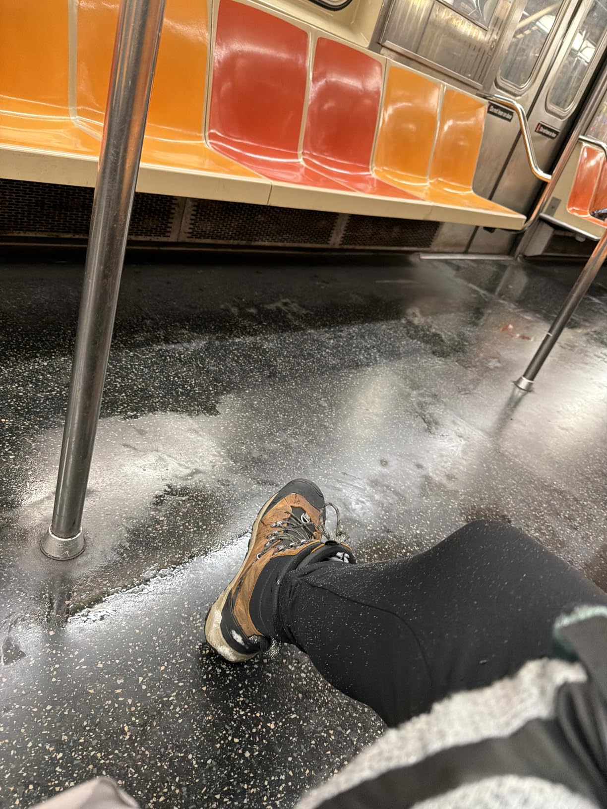 KEEN Men's Revel 4 Mid Height Polar Insulated Waterproof Snow Boots customer photo 2