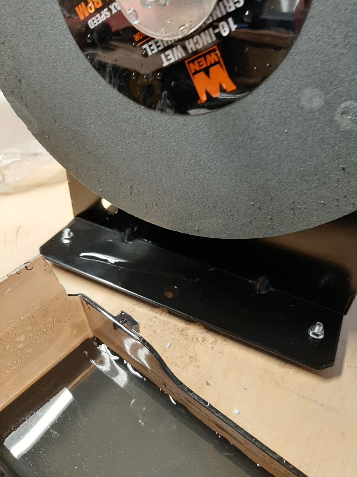 WEN 8-Inch Water-Cooled Wet/Dry Sharpening System (BG4108) customer photo 2