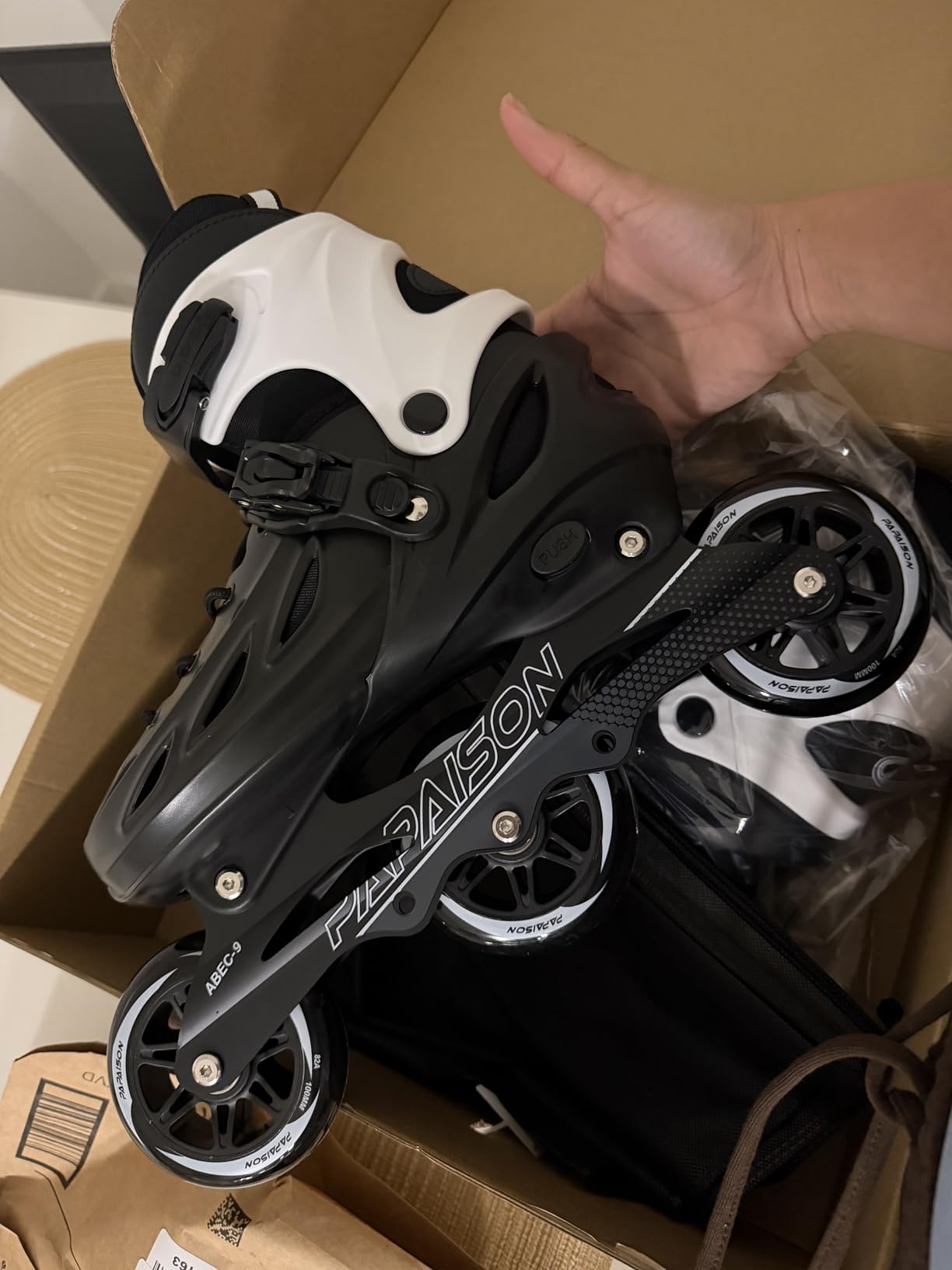 PAPAISON Adult Adjustable Inline Skates for Men Women with 3 100mm Wheels, Outdoor Blades Female Male Fitness Speed Racing Skates customer photo 1