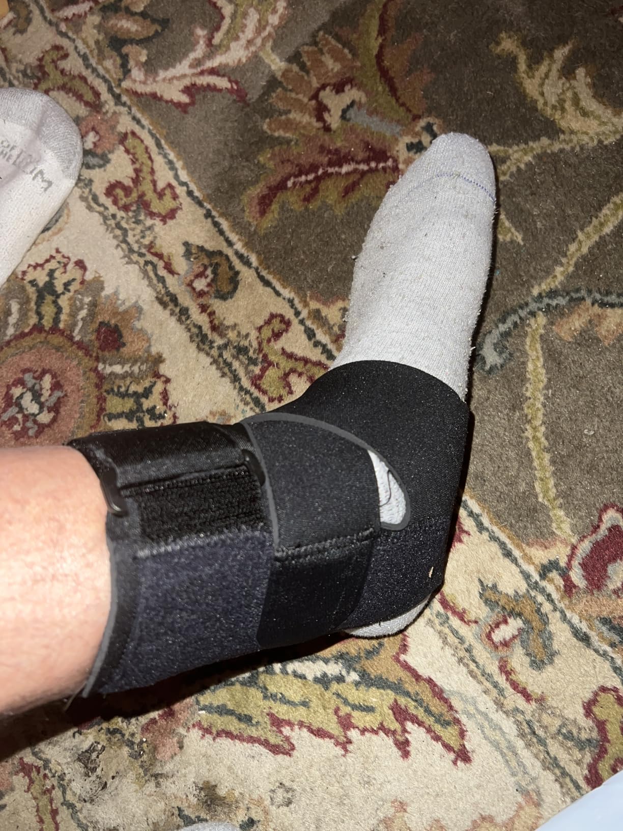 BraceUP Ankle Brace - Relieve Pain, Enhance Stability for Foot Pain, Sprained Ankle, Achilles Tendonitis, Men and Women customer photo 1