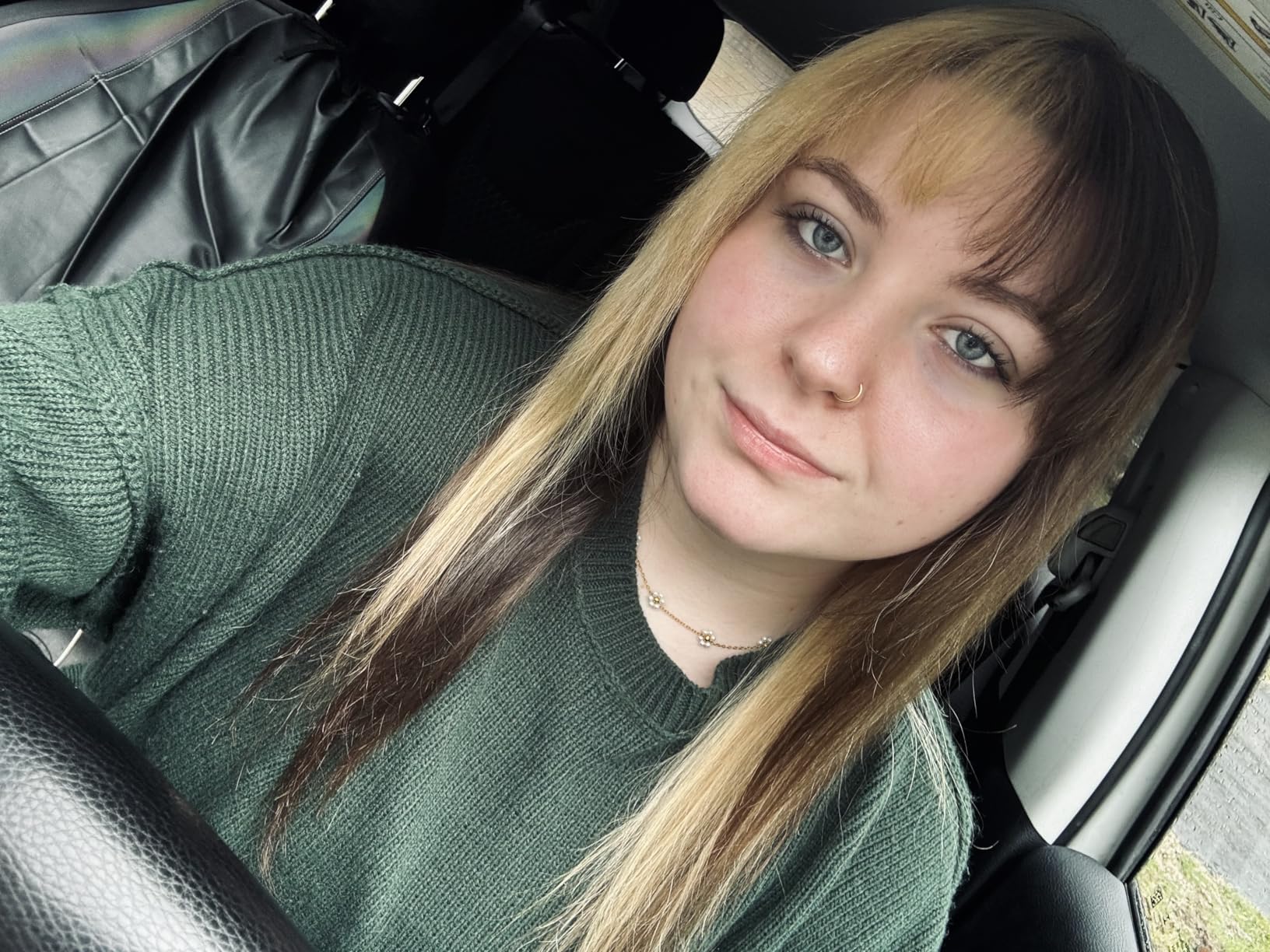 MONDAY HAIRCARE ORIGINAL Dry Shampoo with Keratin, oil-absorbing for All Hair Types 200 mL customer photo 2