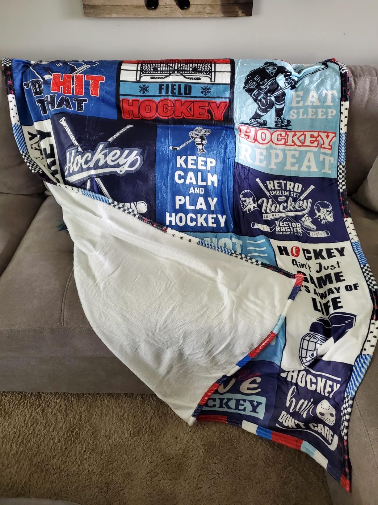 Hockey Gifts for Boys Men, Hockey Blanket for Boys 8-12, Birthday Graduation Gifts for Hockey Lovers Player Blanket 60