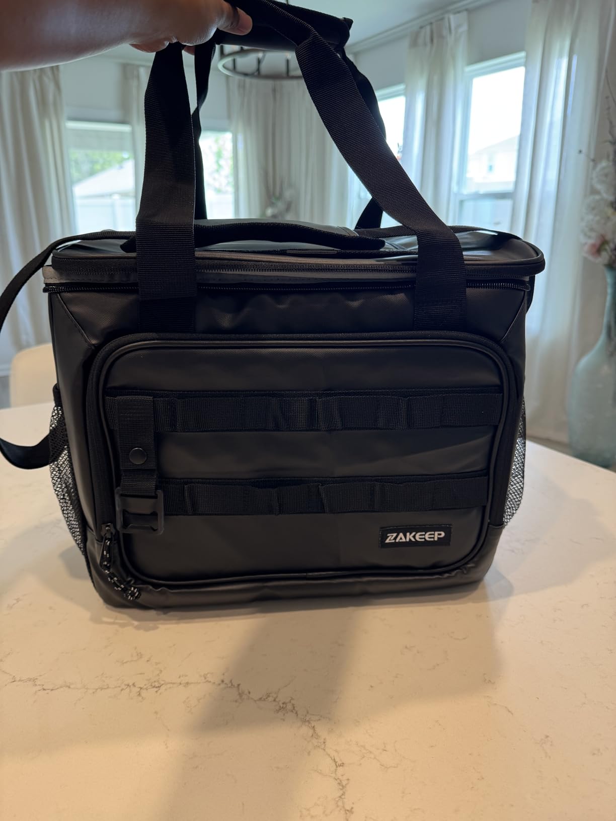 ZAKEEP Soft Cooler Bag, 30 Cans Collapsible Cooler with Adjustable Shoulder Straps, White Ice Chest for Camping, Beach, Hiking, Picnic customer photo 1