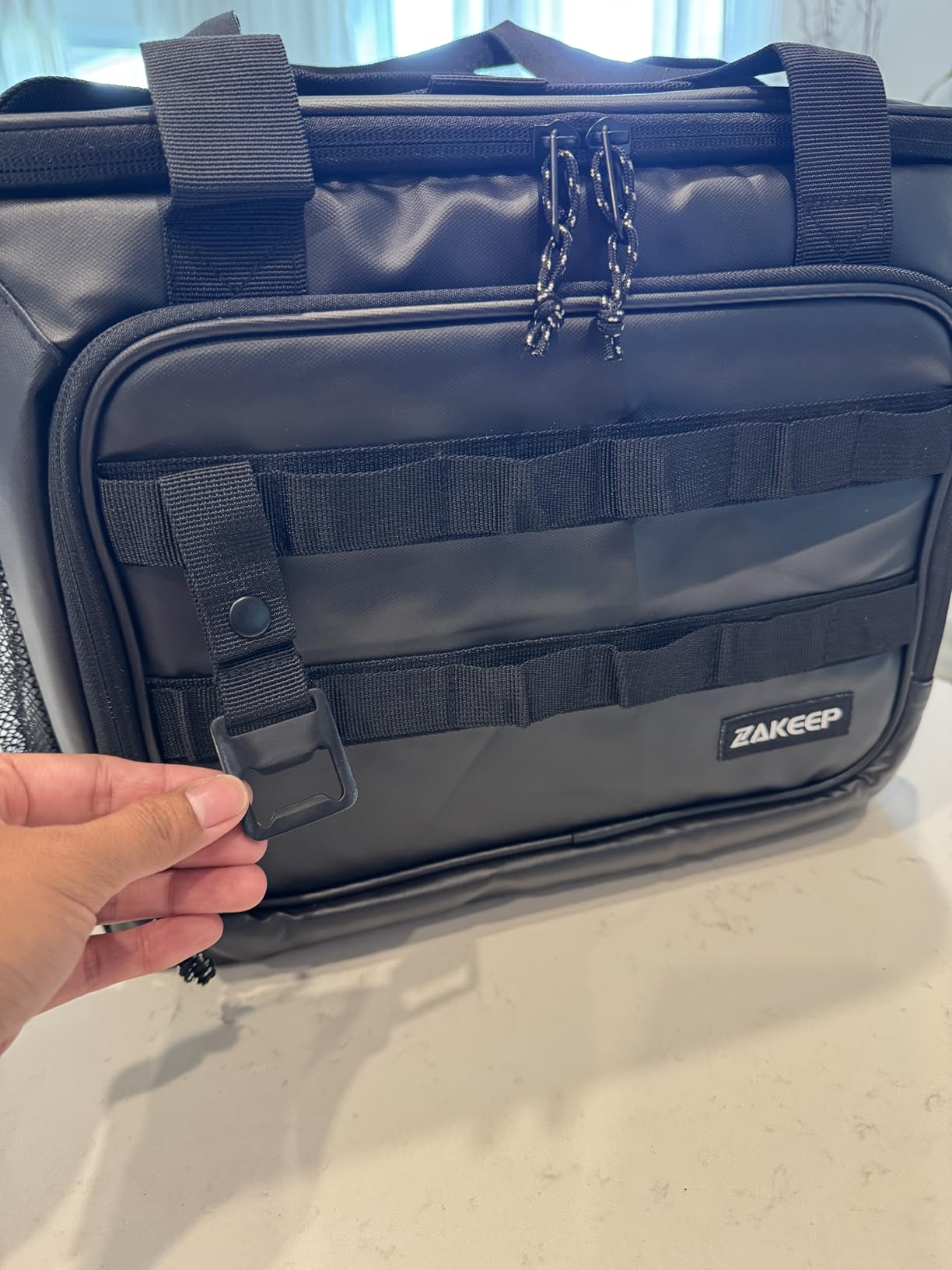 ZAKEEP Soft Cooler Bag, 30 Cans Collapsible Cooler with Adjustable Shoulder Straps, White Ice Chest for Camping, Beach, Hiking, Picnic customer photo 2