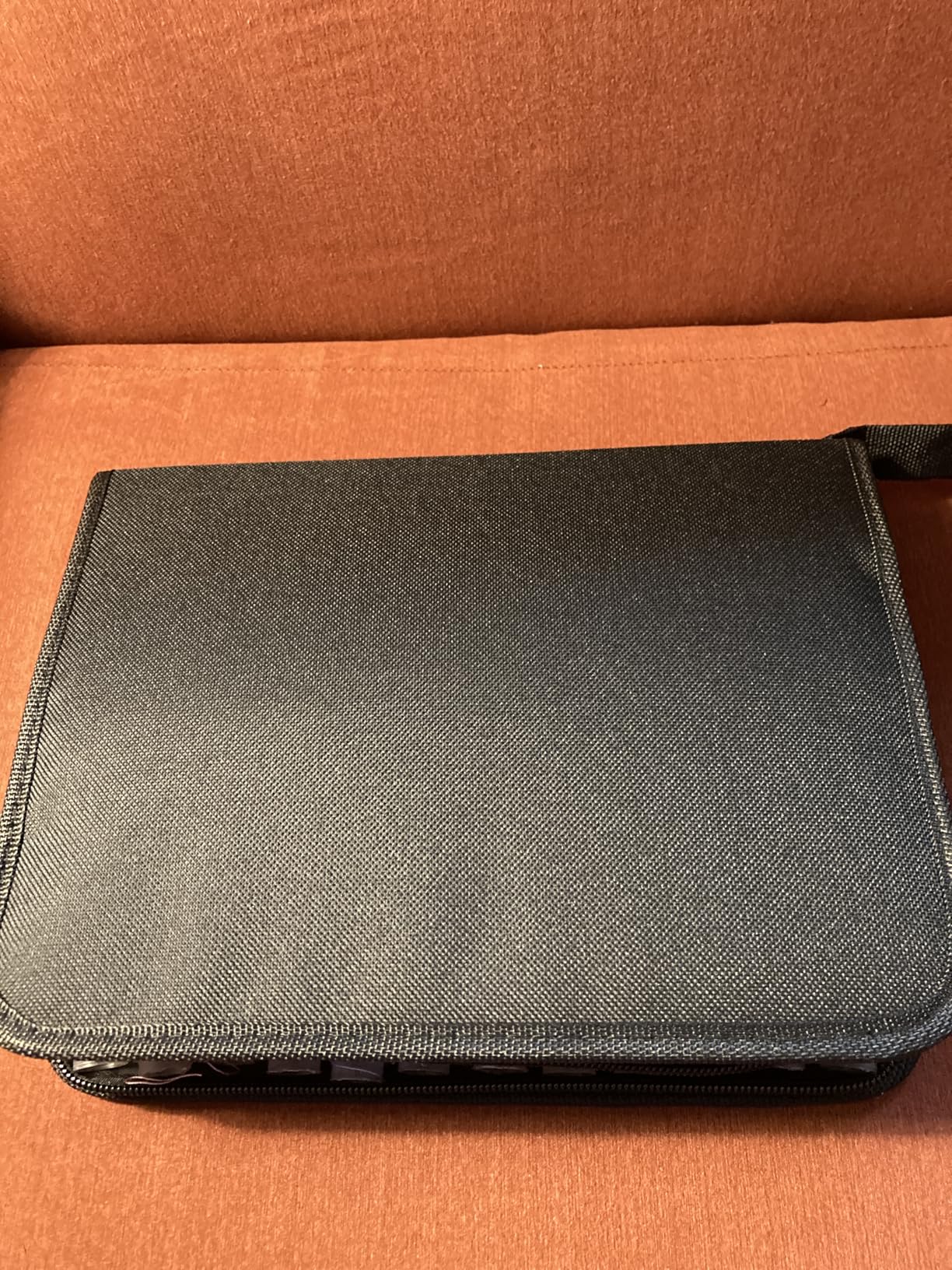 FNV Sewing kit, 229 pcs Sewing Accessories, Friendly for Beginner and Professional for Worker, Suitable for Travel, Home, School and DIY Gift, Needles, Scissors, 41XL Thread Spools customer photo 1