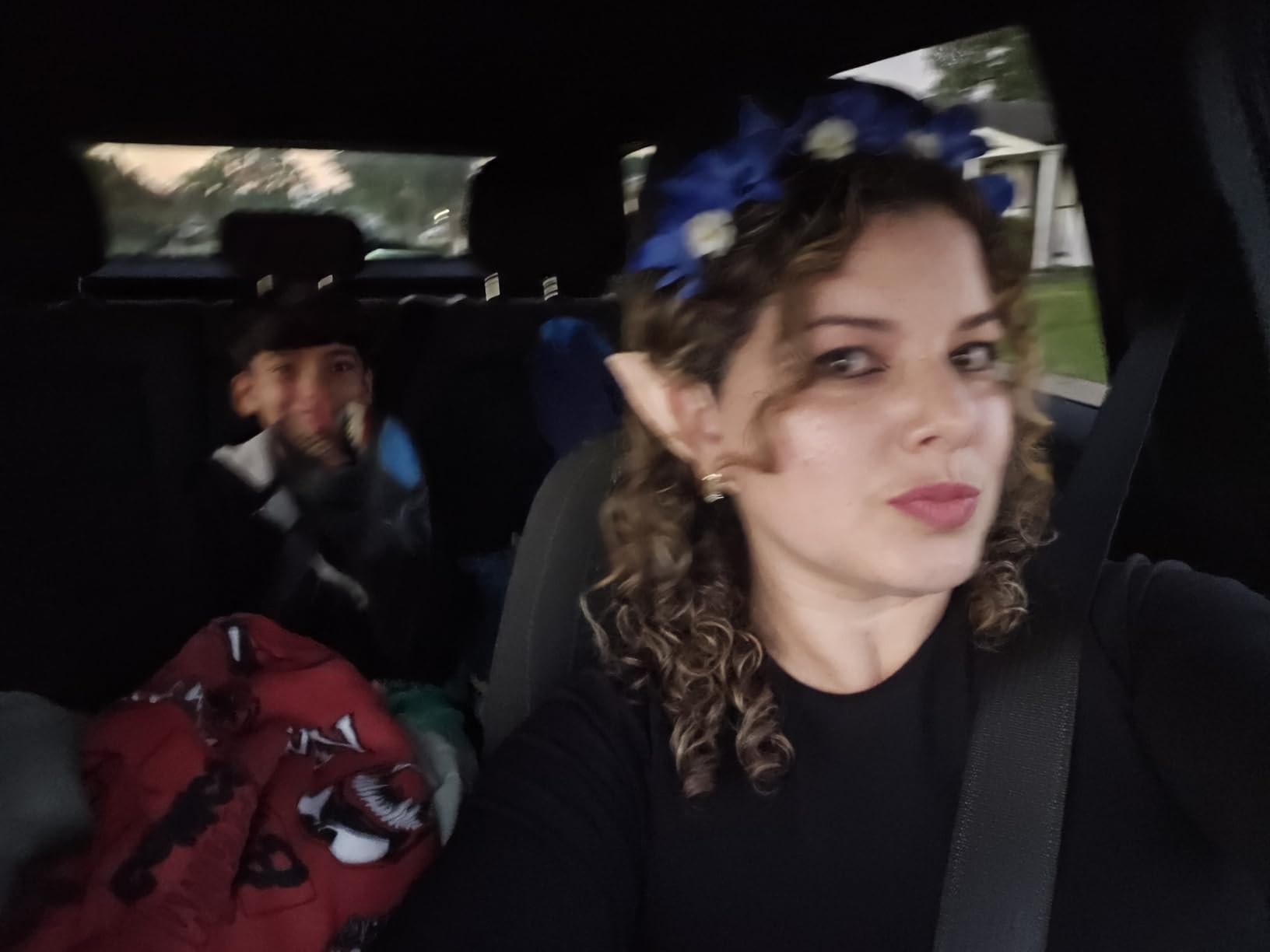 Bounce Curl Define EdgeLift Brush, 5-in-1 Tool for Effortlessly Defined Curls, Waves & Coils, Reduces Frizz - Tan customer photo 1