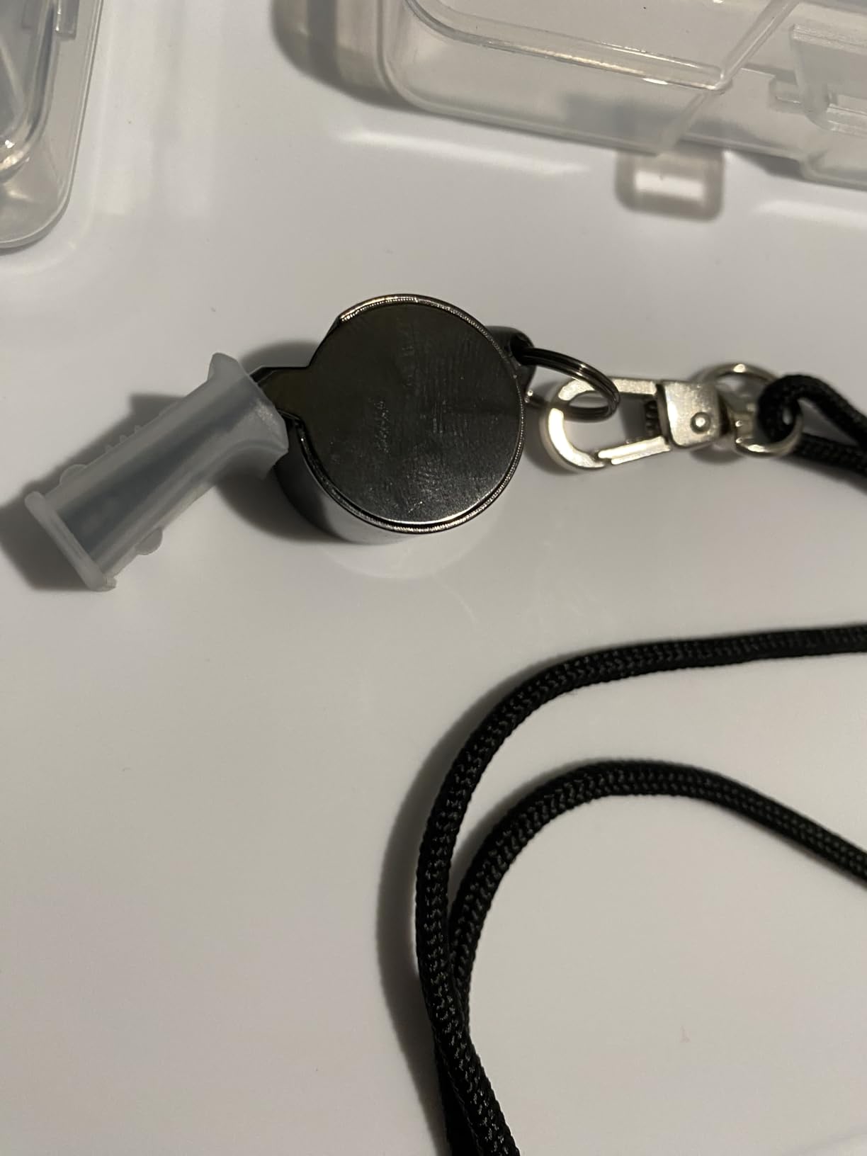 HUTOU Whistle Stainless Steel Coach Sports Whistle with Lanyard, Loud Crisp Sound Whistle Ideal for Coaches, Referees, and Official customer photo 2