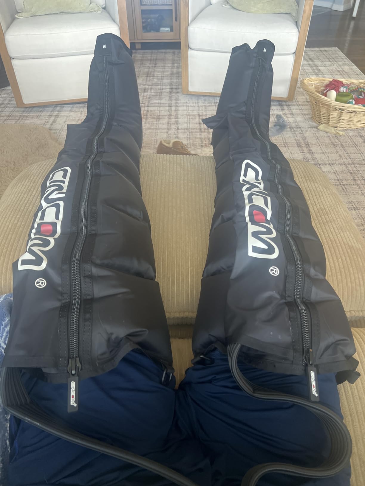 CINCOM Air Compression Recovery System - 6-Zone Professional Dynamic Pressure Leg Massager Boots for Circulation Improvement & Muscle Recovery, Compression Therapy for Athletes, FSA-HSA Eligible customer photo 1