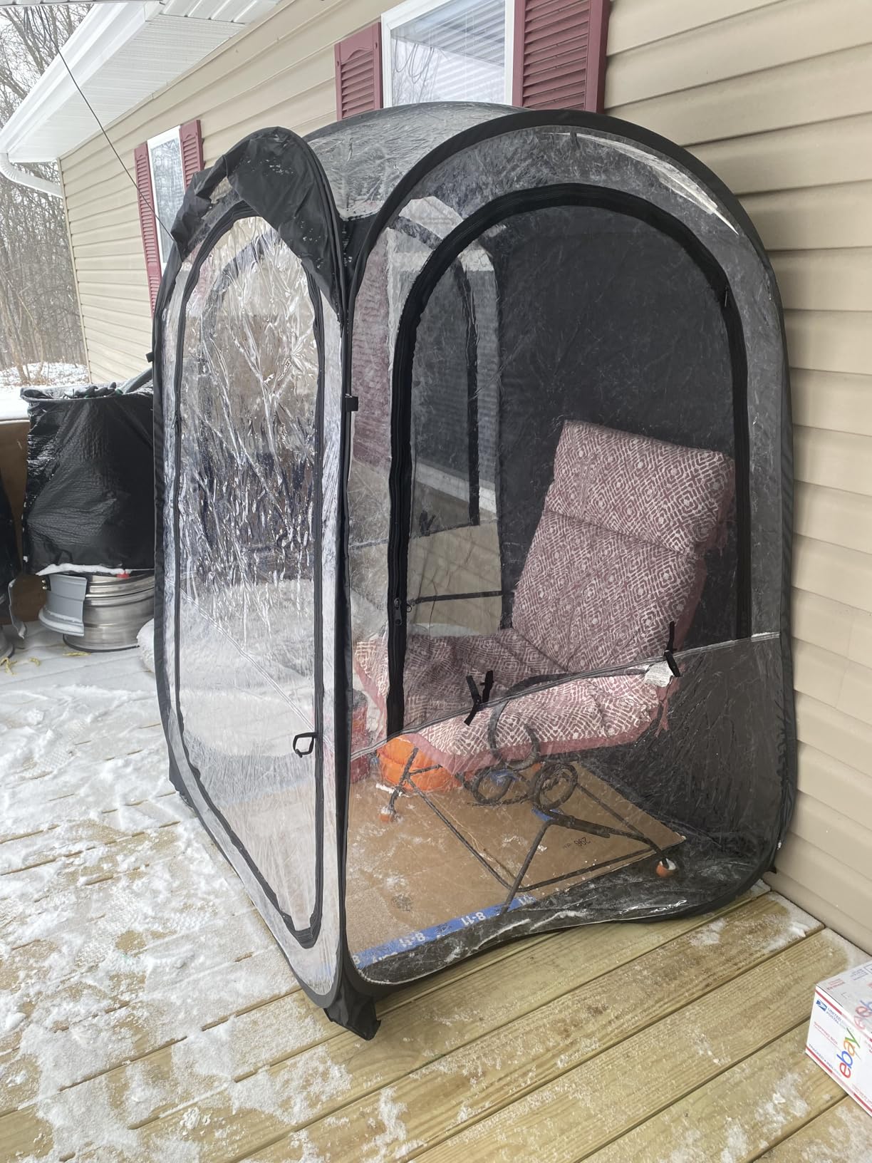 Sportneer Sports Tent: 1 Person Instant Shelter with Ultra Visibility for Cold Day - Lightweight Portable Pop Up Tent for Sports Event, Protection from Cold Wind and Rain, 37