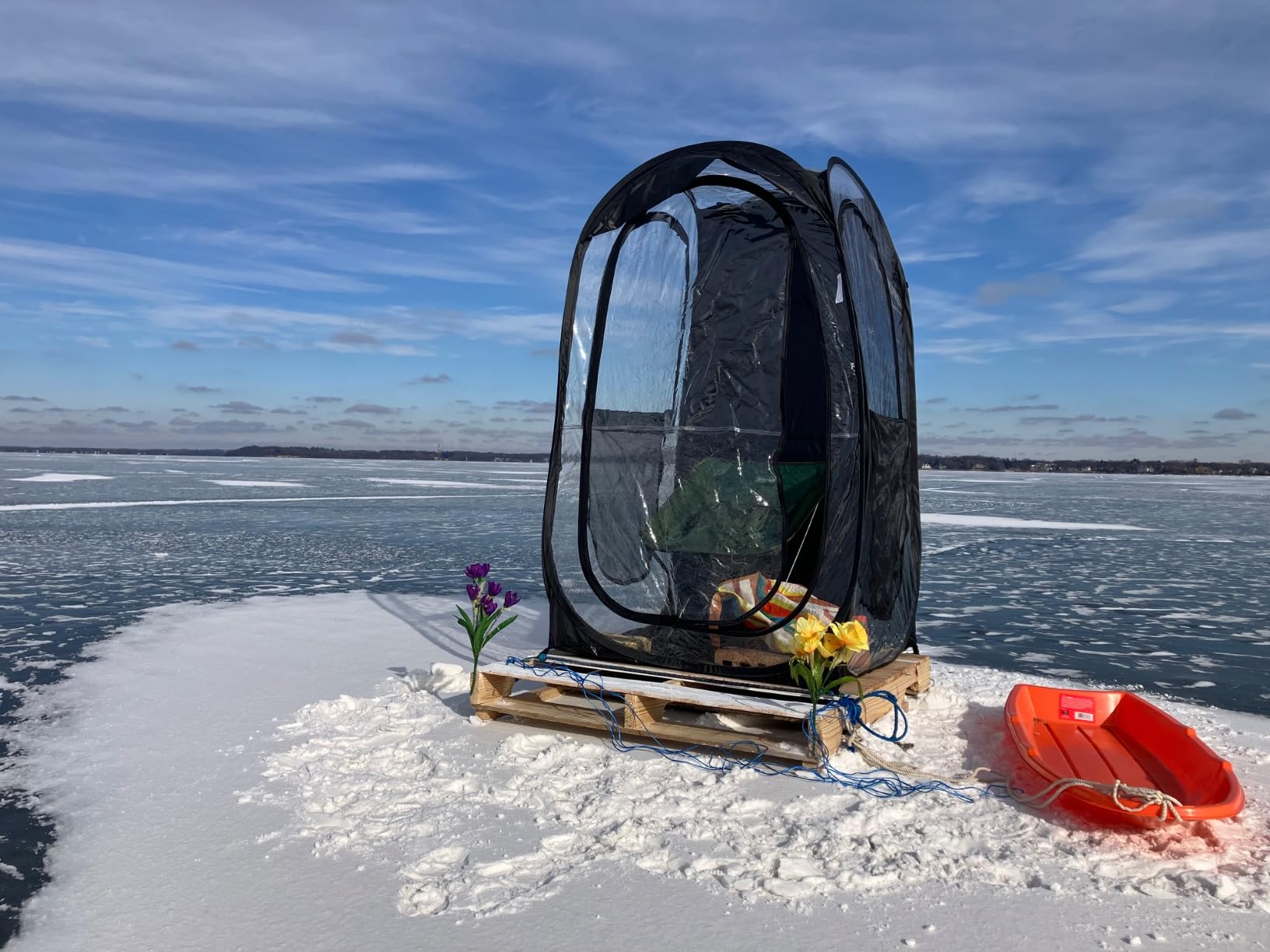 Sportneer Sports Tent: 1 Person Instant Shelter with Ultra Visibility for Cold Day - Lightweight Portable Pop Up Tent for Sports Event, Protection from Cold Wind and Rain, 37