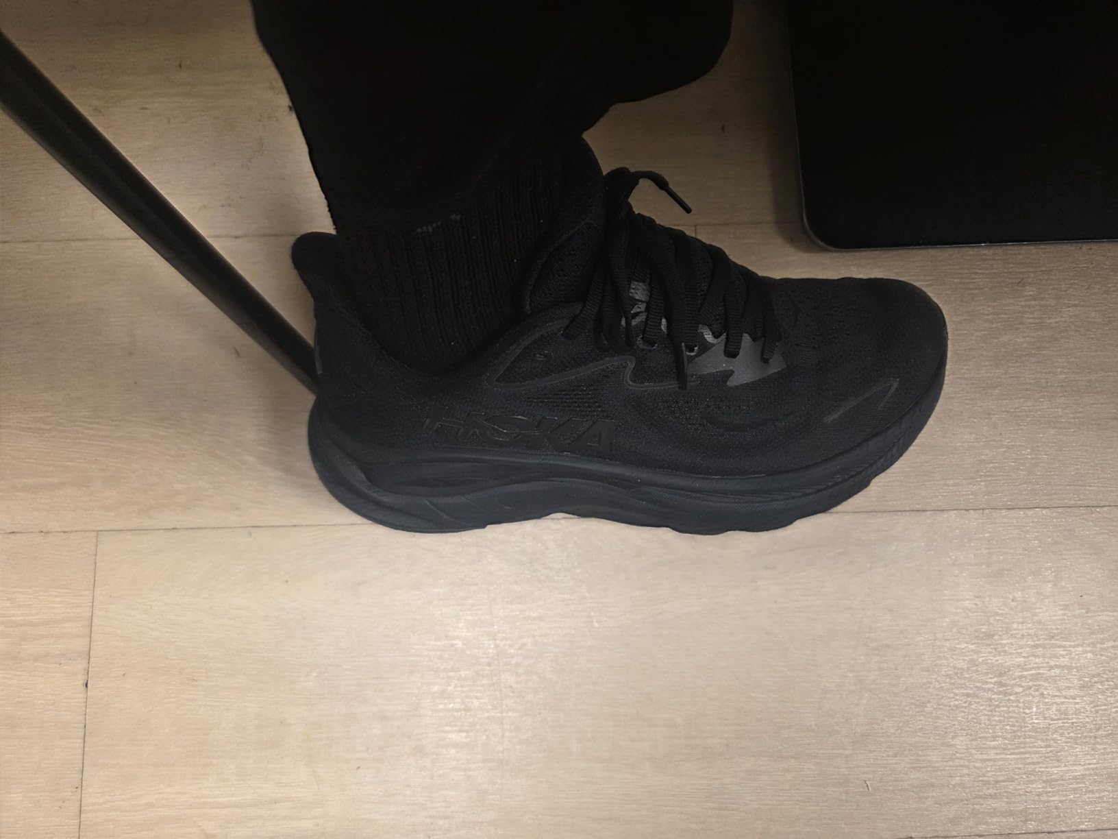 Hoka Mens Clifton 10 customer photo 2