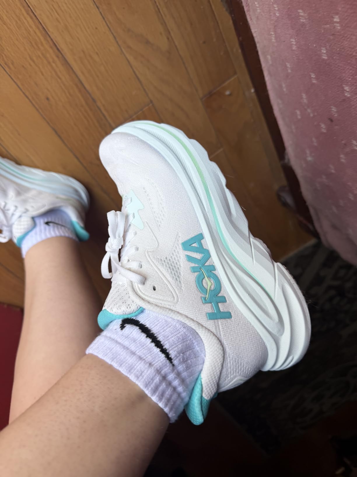 Hoka Womens Clifton 10 customer photo 1