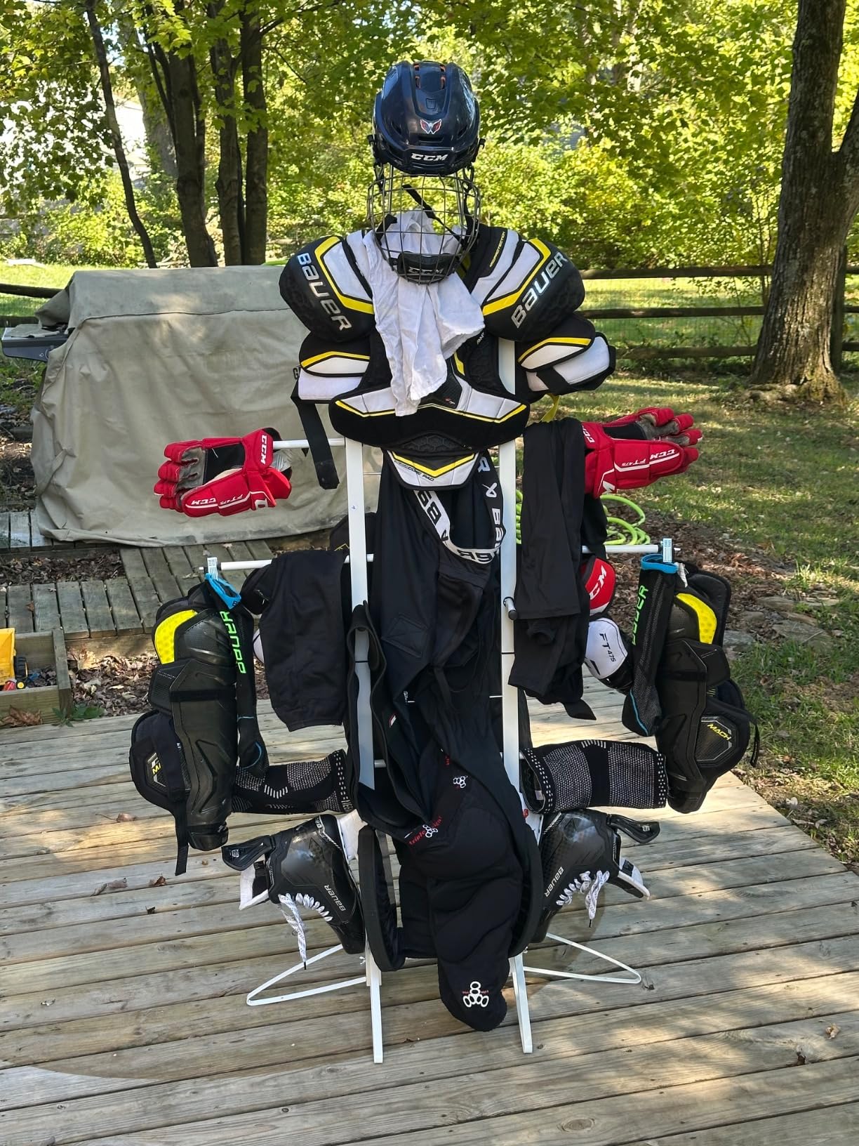 Winnwell Deluxe Hockey Drying Rack - Portable Steel Gear Storage Rack - Tree Dryer Hanger Stand for Ice Hockey Equipment customer photo 1