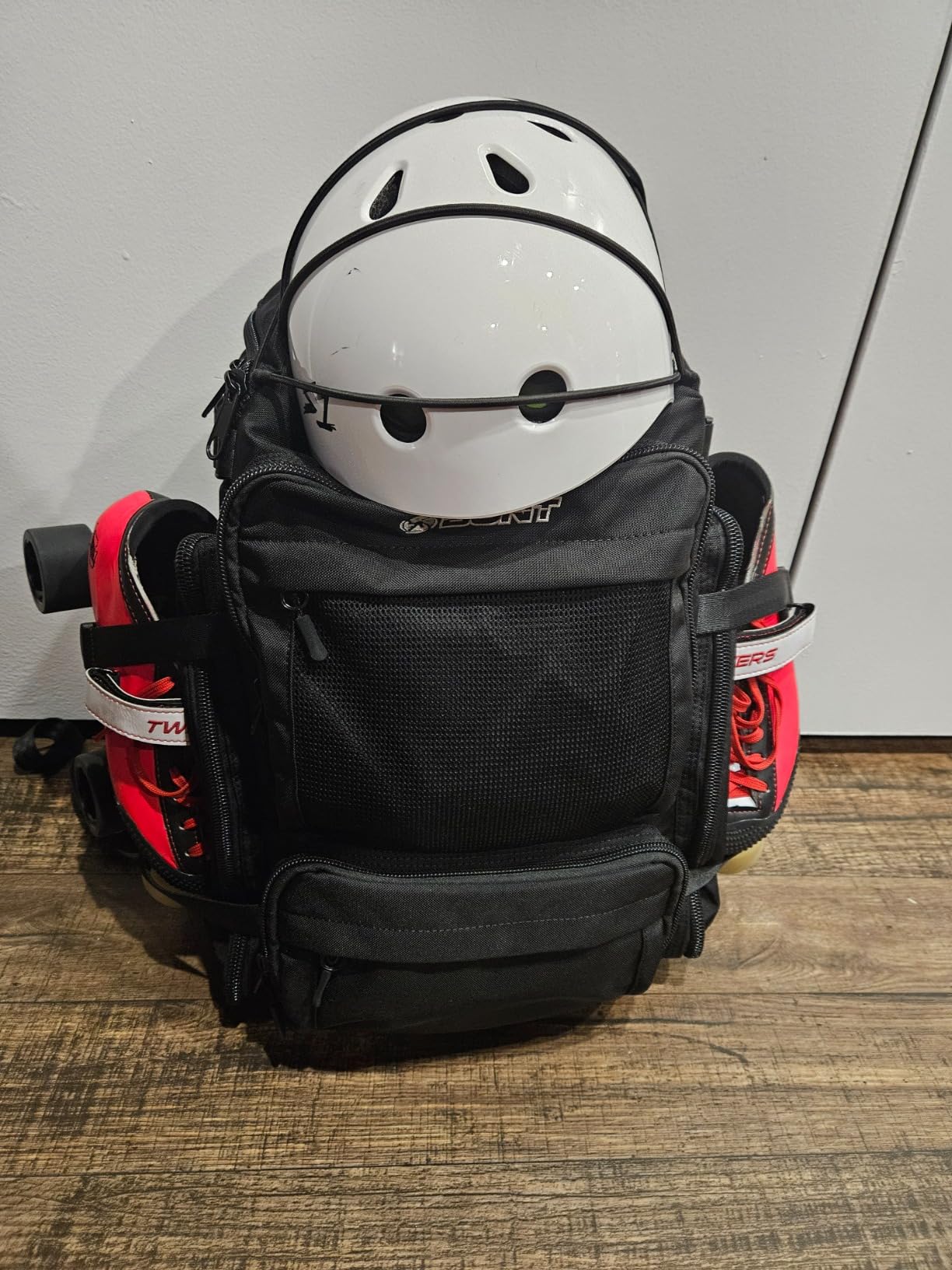 Bont Premium Skate Backpack - Durable, Water-Resistant Roller skate, Inline, and Ice Skate Bag with Dedicated Compartments for Gear and Equipment customer photo 1