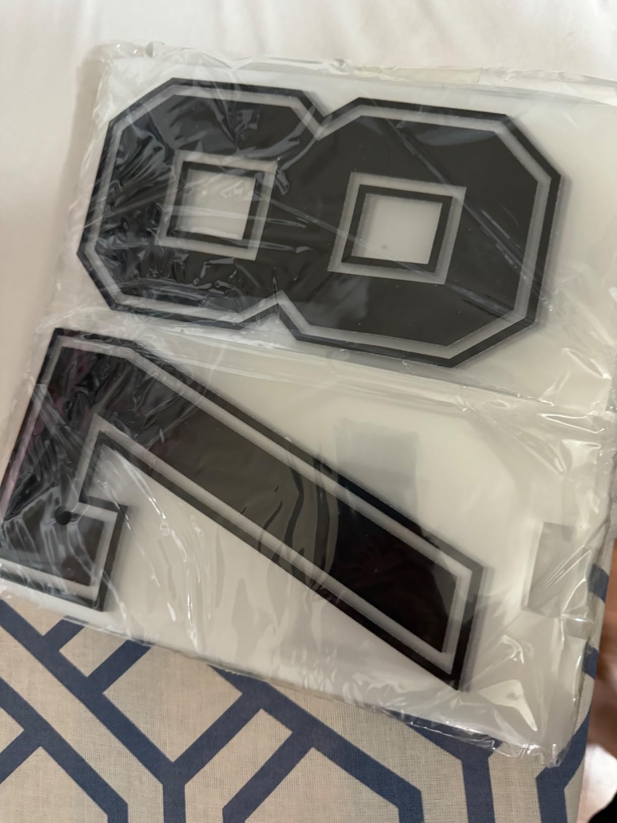 110 Pcs Iron on Numbers, Heat Transfer Numbers 0 to 9 Jersey Numbers for Sports T-Shirts Team Uniform for Football Soccer Basketball Baseball 8 Inch (White) customer photo 1