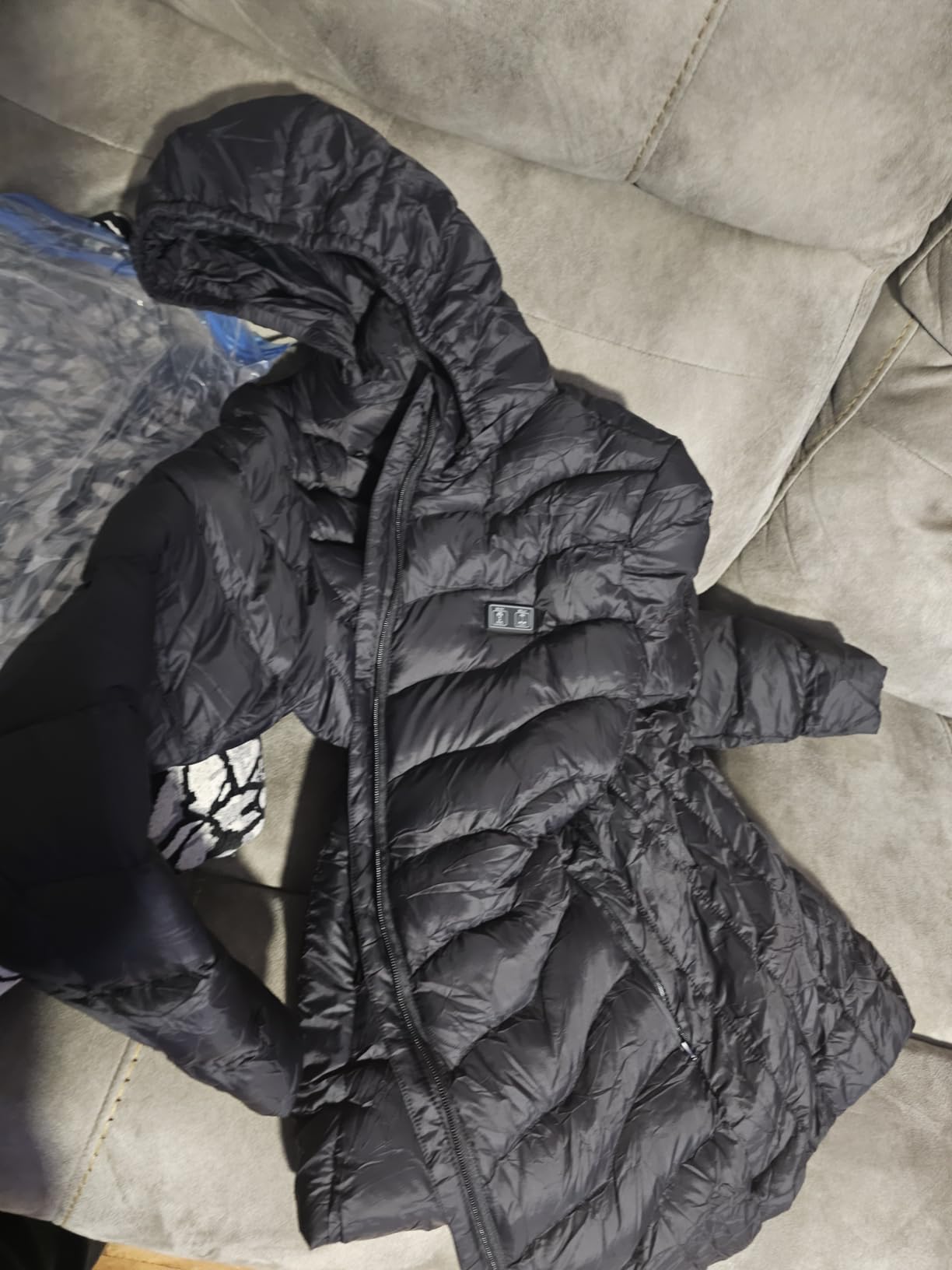 Womens Heated Jacket with 10000mAh Battery Pack, Dual Control Button Heated Coat customer photo 1