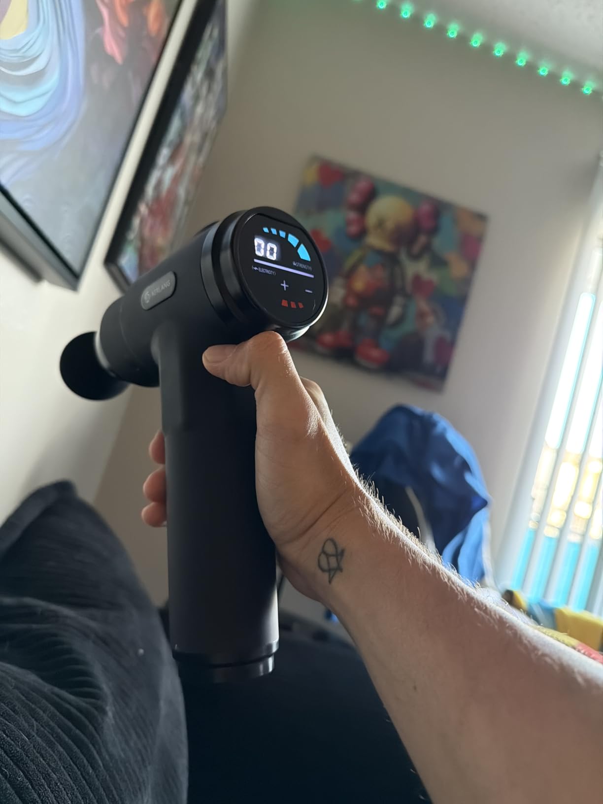 AERLANG Massage Gun with Heat Deep Tissue Back Massager Neck Massager for Pain Relief, Muscle Percussion Massage Gun with 7 Heads customer photo 2