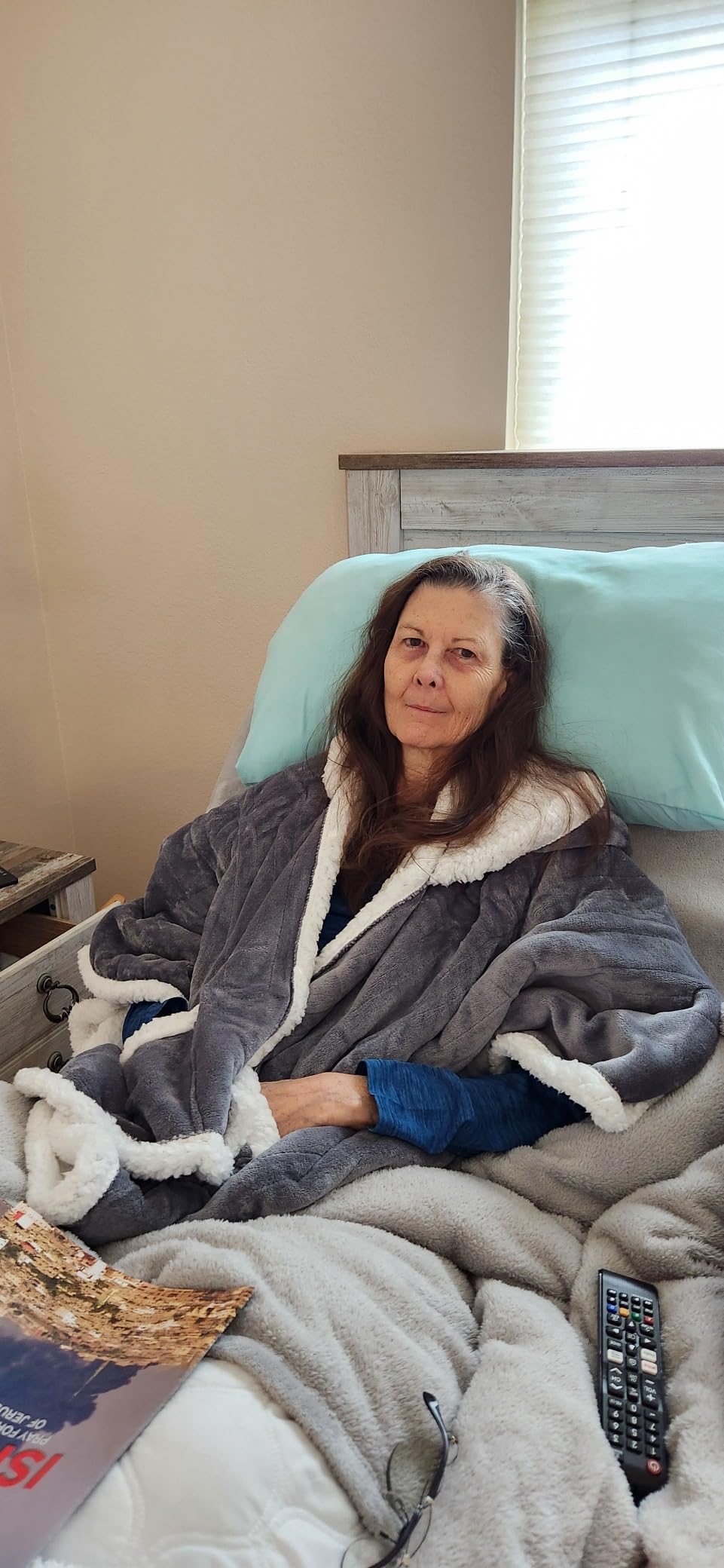 greenoak Wearable Heated Throw Blanket Electric Shawl - Heated Robe Poncho Blanket Hoodie for Adult, Winter Gifts for Mom customer photo 2