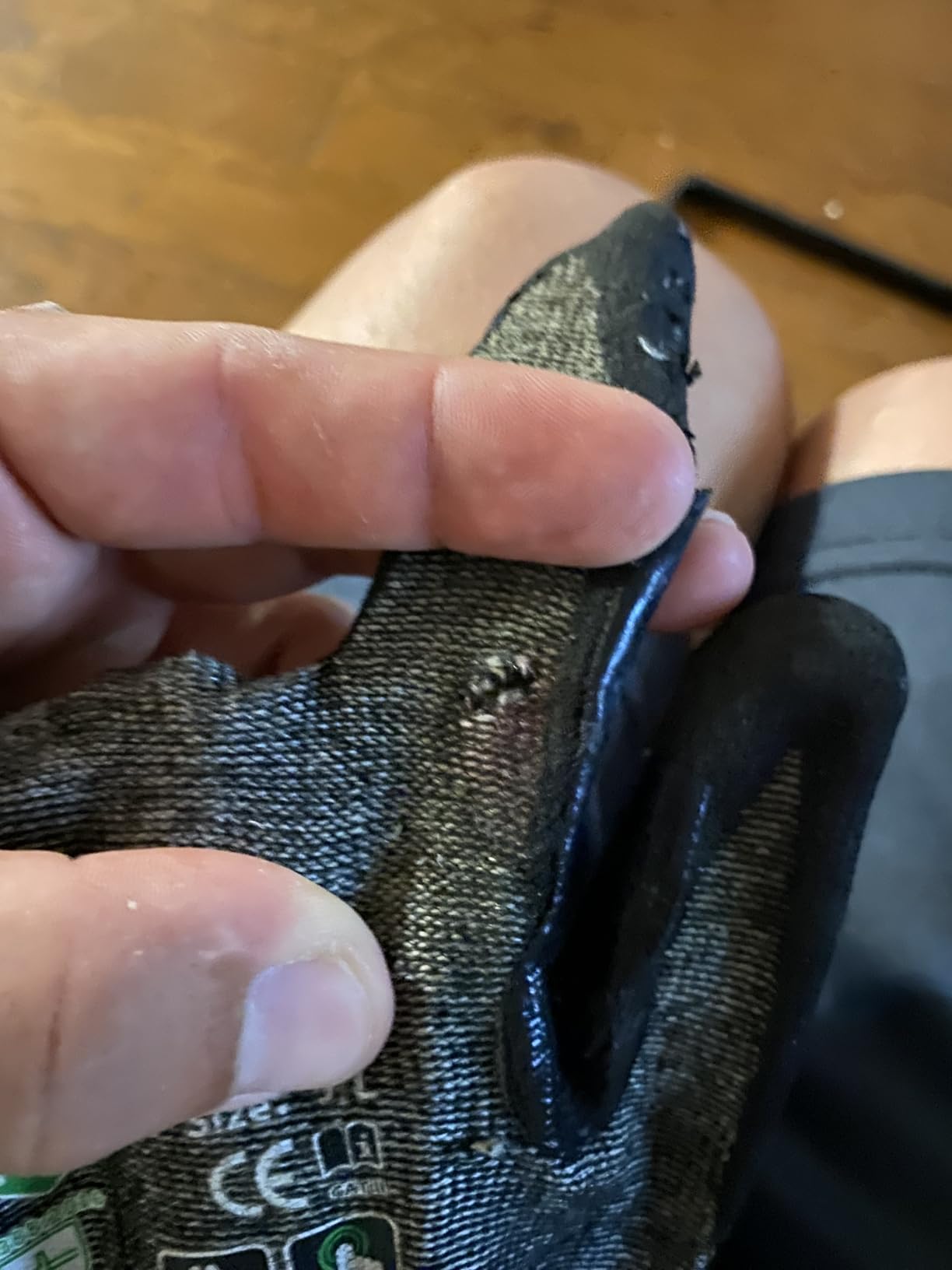 Schwer FreezeGuard-X Winter Work Gloves for Men and Women, ANSI A9 Cut Resistant Gloves for Extreme Protection, Freezer Glove With Super Grip, Touchscreen, Thermal Insulated customer photo 1