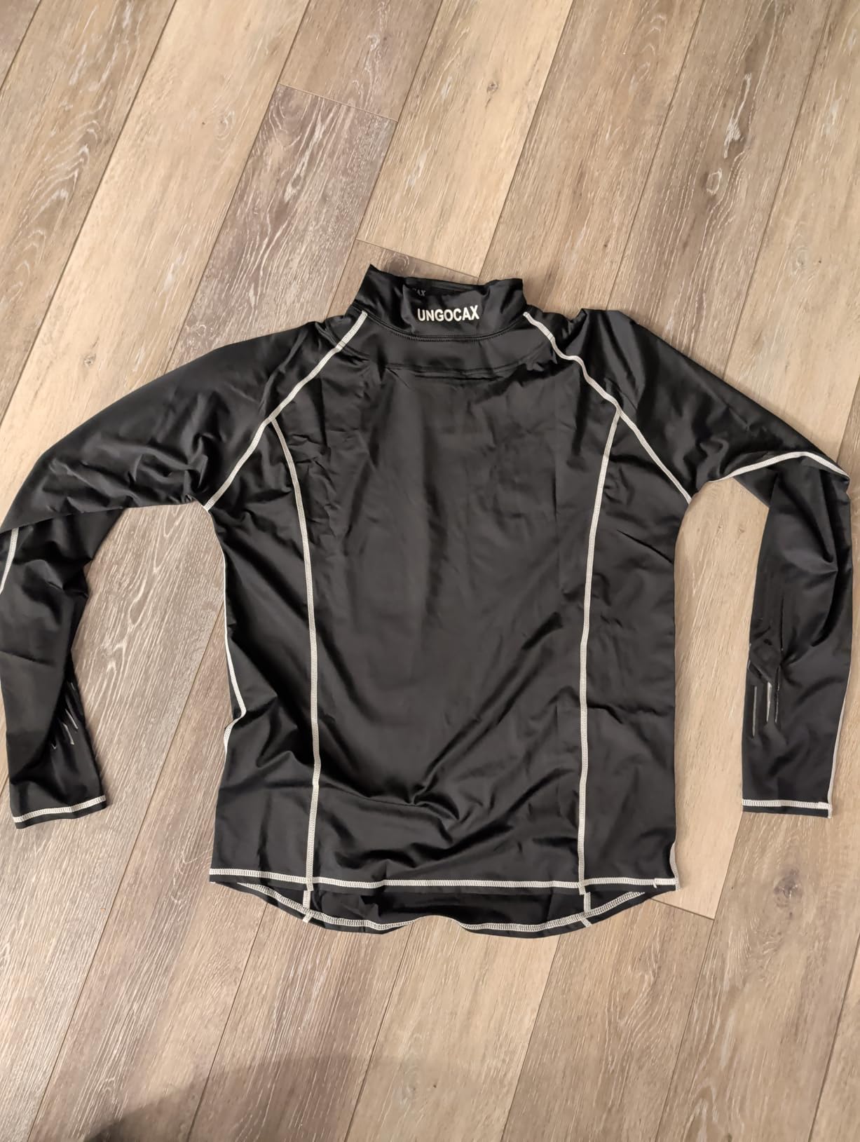 Hockey Shirt with Neck Guard for Adult and Youths, Long Sleeves Compression Shirt with Integrated Neck Guard customer photo 1