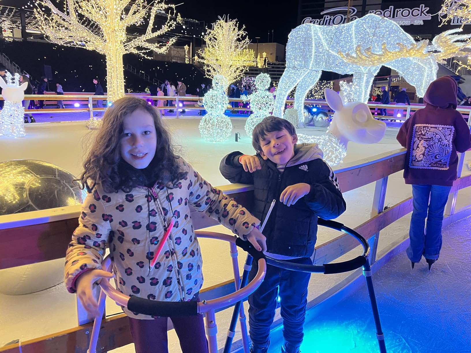 GanFindX Skater Aid for Kids Roller Skating, Roller Skate Trainer for Kids Toddler Adjustable Height Outdoor Training Walker customer photo 1