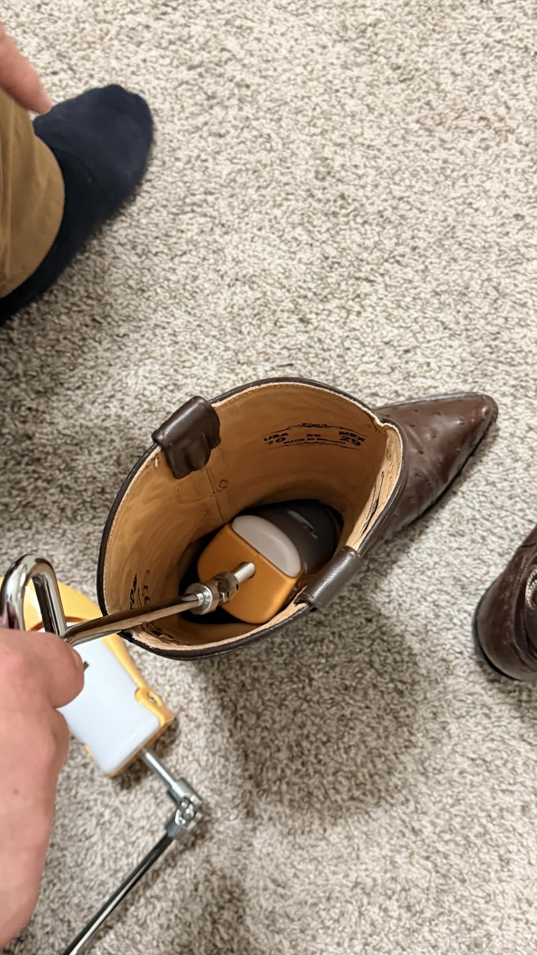 Boot Stretchers for Cowboy Boots, Cowboy Boot Stretcher Shoe Stretcher Wide Feet Women Men Size 7-13 customer photo 1