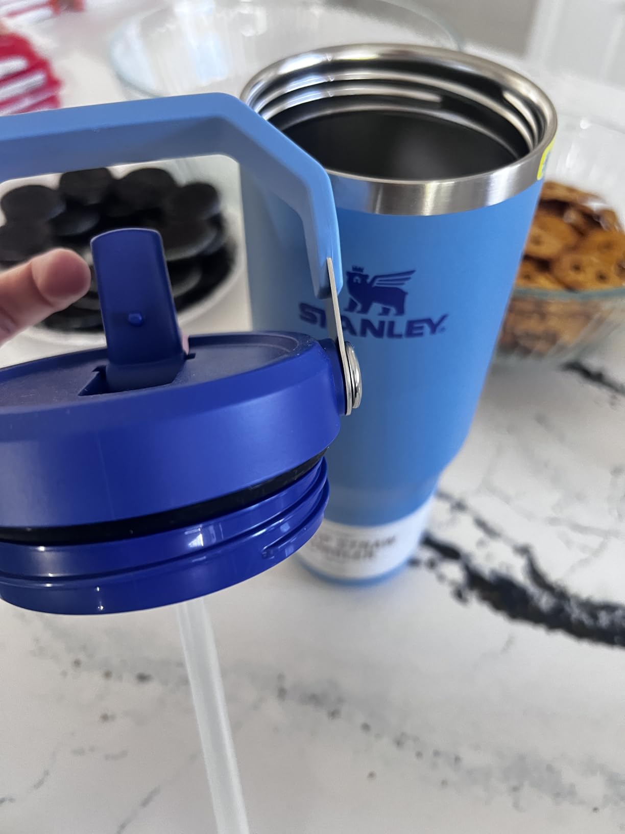 Stanley IceFlow 2.0 Flip Straw Tumbler with Handle 30 oz | Twist On Lid and Flip Up Straw | Leak Resistant Water Bottle | Insulated Stainless Steel | BPA-Free | Black 2.0 customer photo 2