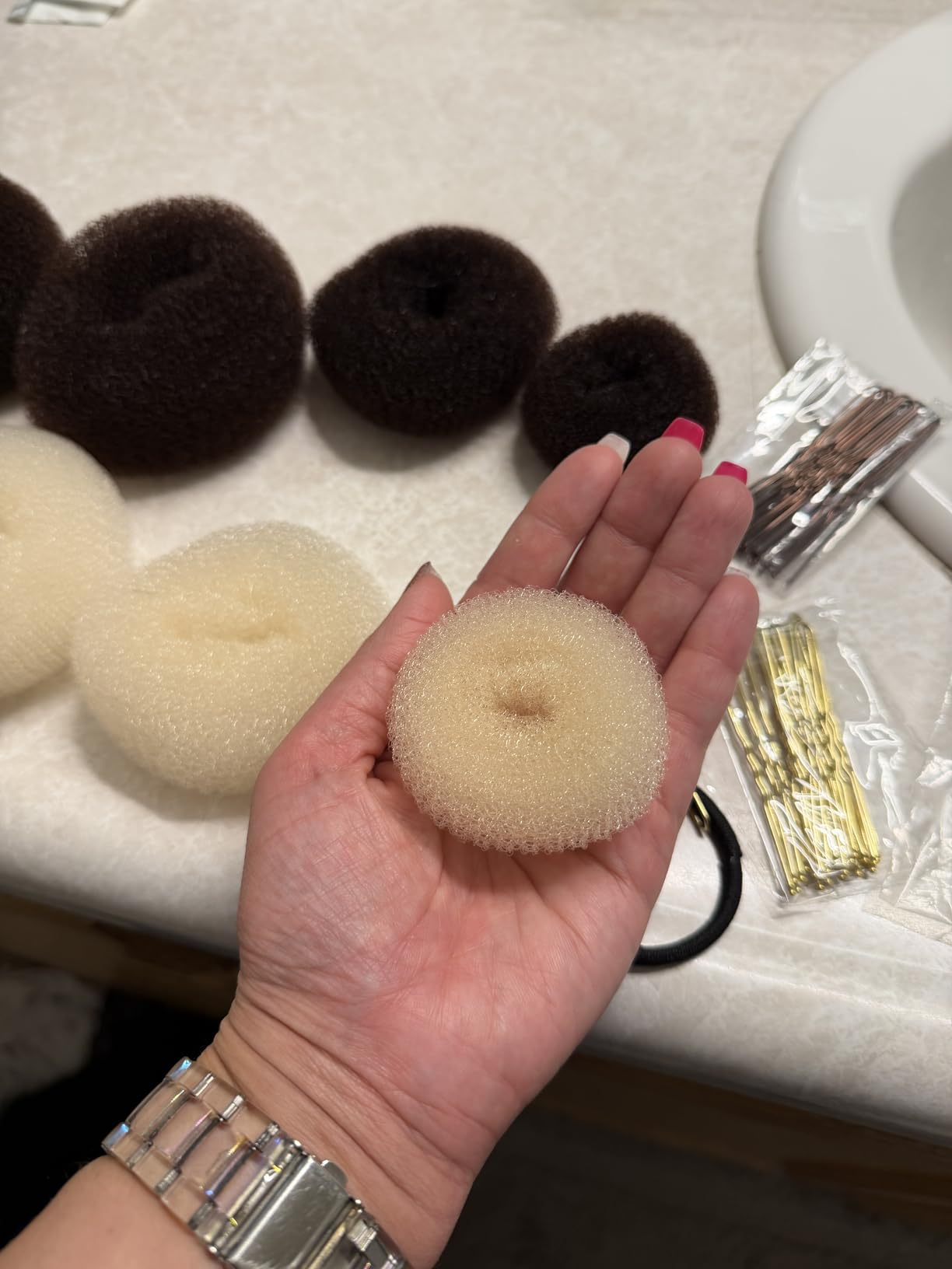 FANDAMEI Hair Bun Maker Set- 8 PCS Hair Donuts for Buns (2 Extra-large,2 Large,2 Medium and 2 Small), 40 PCS Bobby Pins, 5 PCS Hair Elastic Ties Black,Bun Maker - Brown customer photo 2