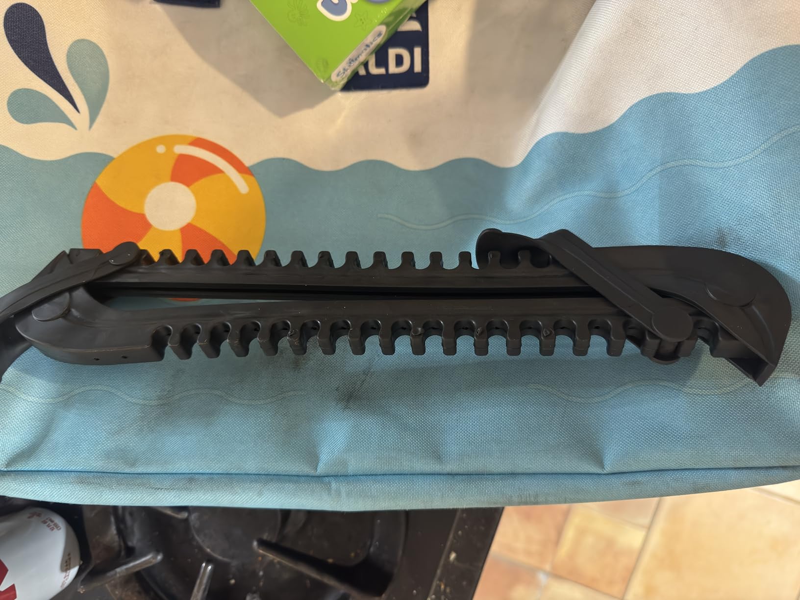 Ice Skate Blade Covers, Thickened Ice Skate Guards for Hockey Skates, Figure Skates and Ice Skates, Black customer photo 1