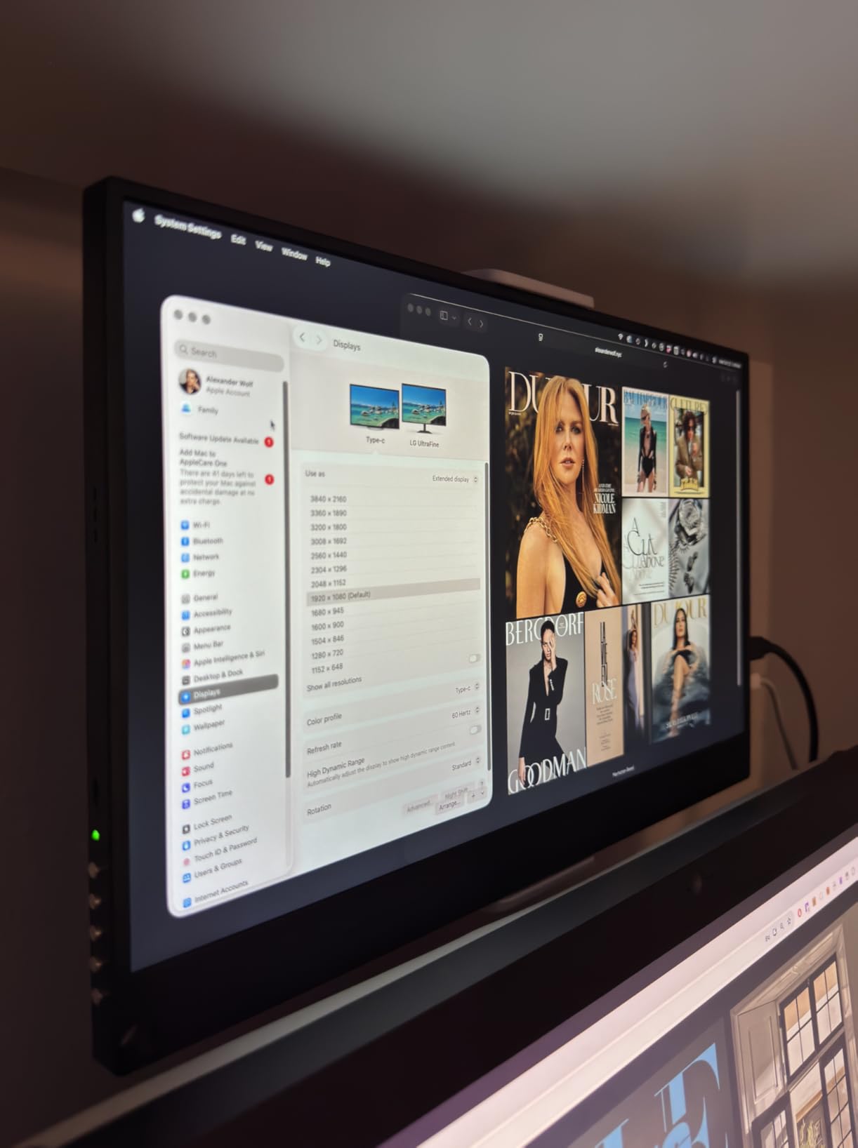 UPERFECT Portable Monitor Battery Touchscreen 120HZ | 15.6 inch 1ms Gaming Monitor | Built-in 10800mAh Battery Powered | Type-C & MINI HDMI | Travel Screen for Laptop, Computer, Game Consoles customer photo 2